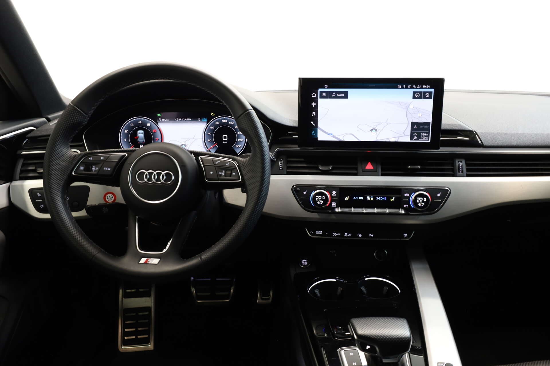 AUDI A4 Avant, photo 8 sur 17