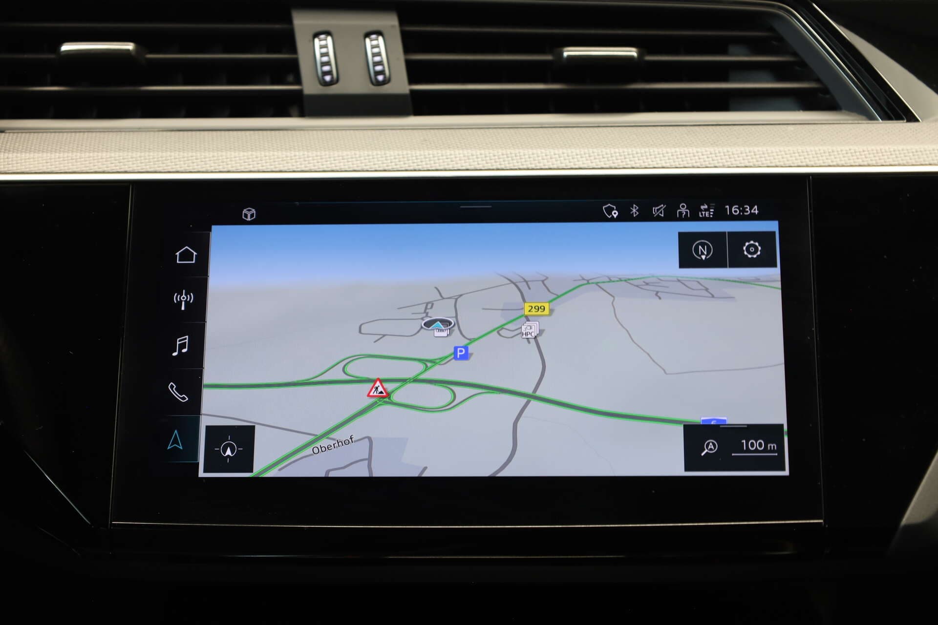 AUDI Q8 Sportback e-tron, photo 13 sur 17