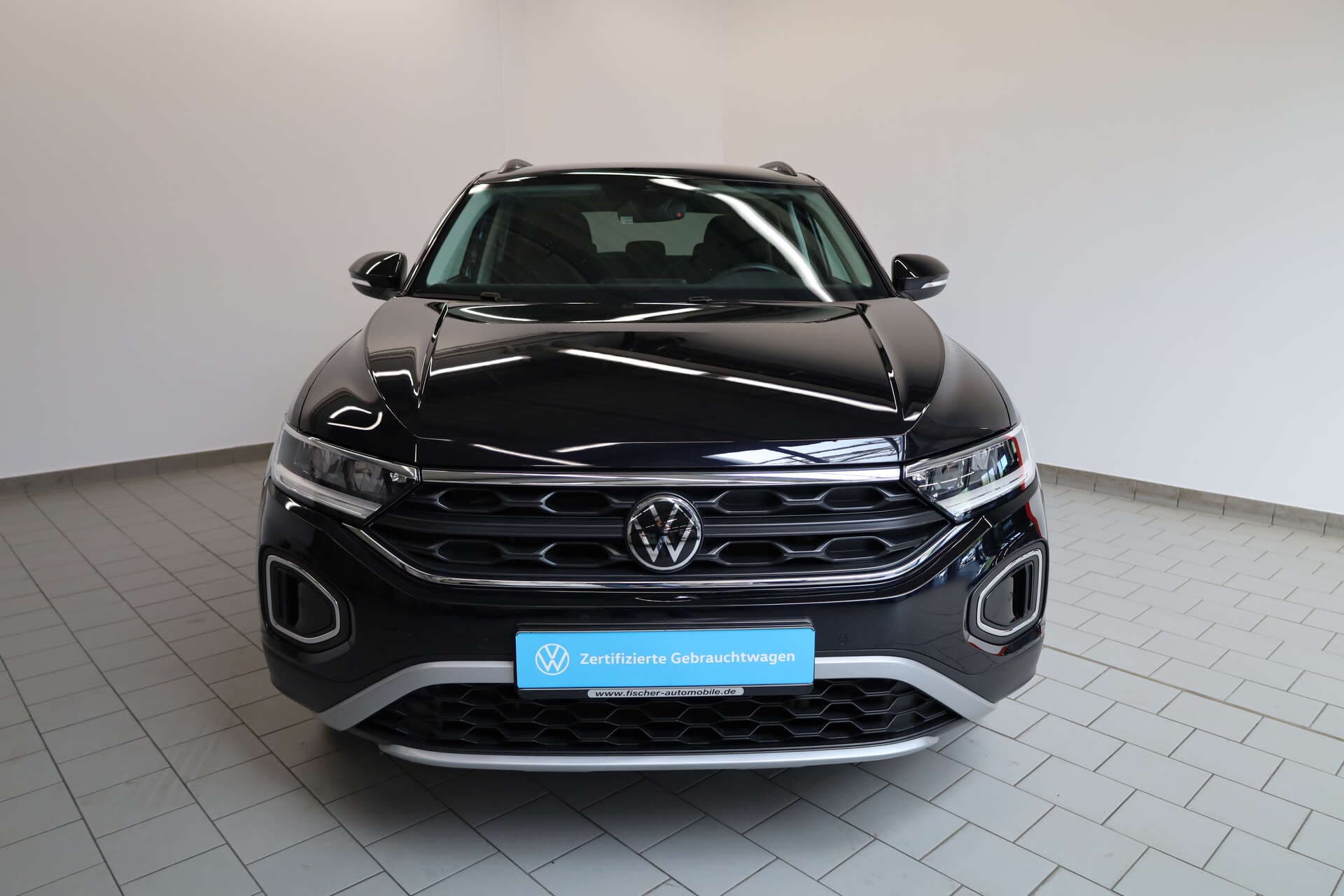 VOLKSWAGEN T-Roc, photo 2 sur 16