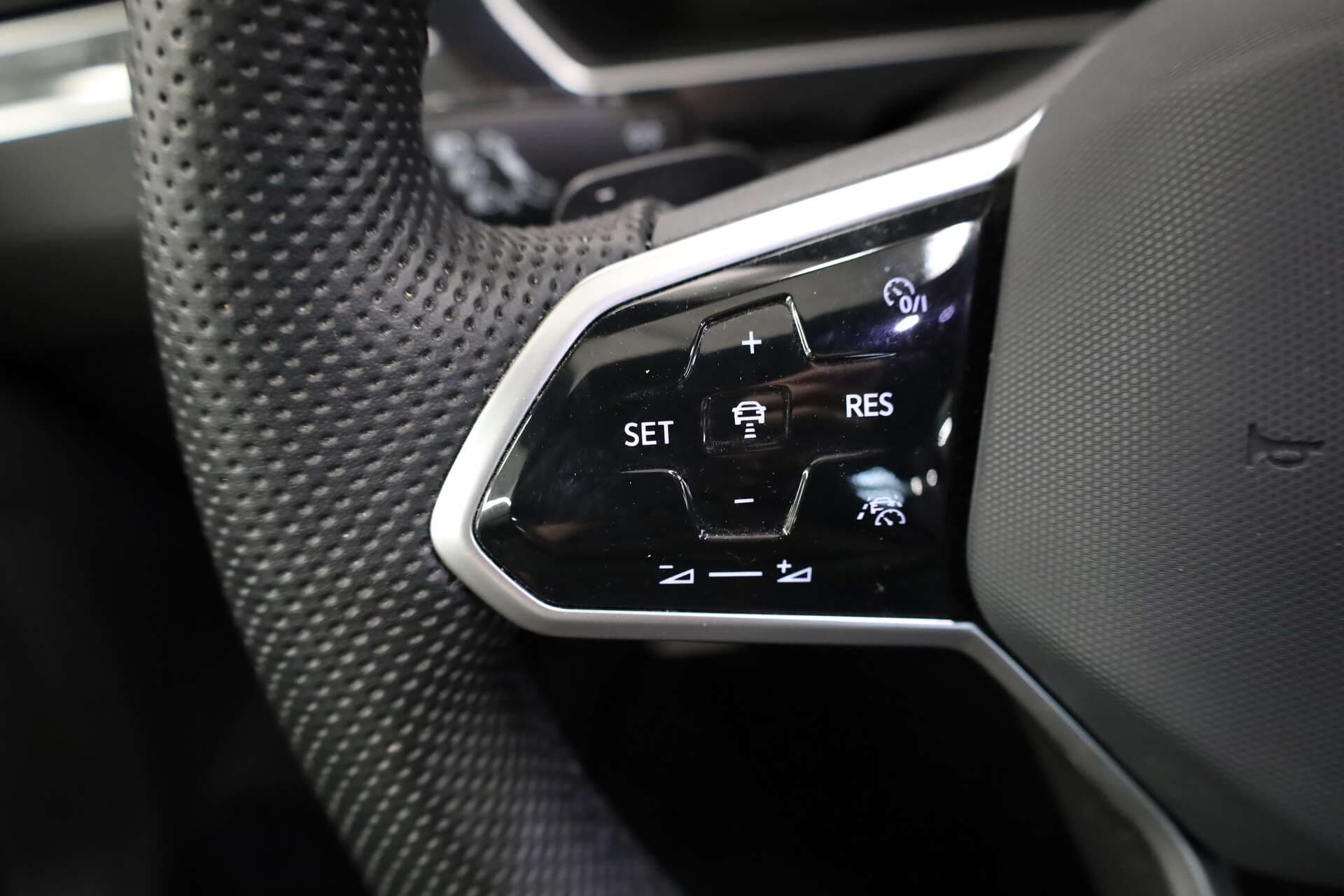 VOLKSWAGEN Tiguan, photo 9 sur 16
