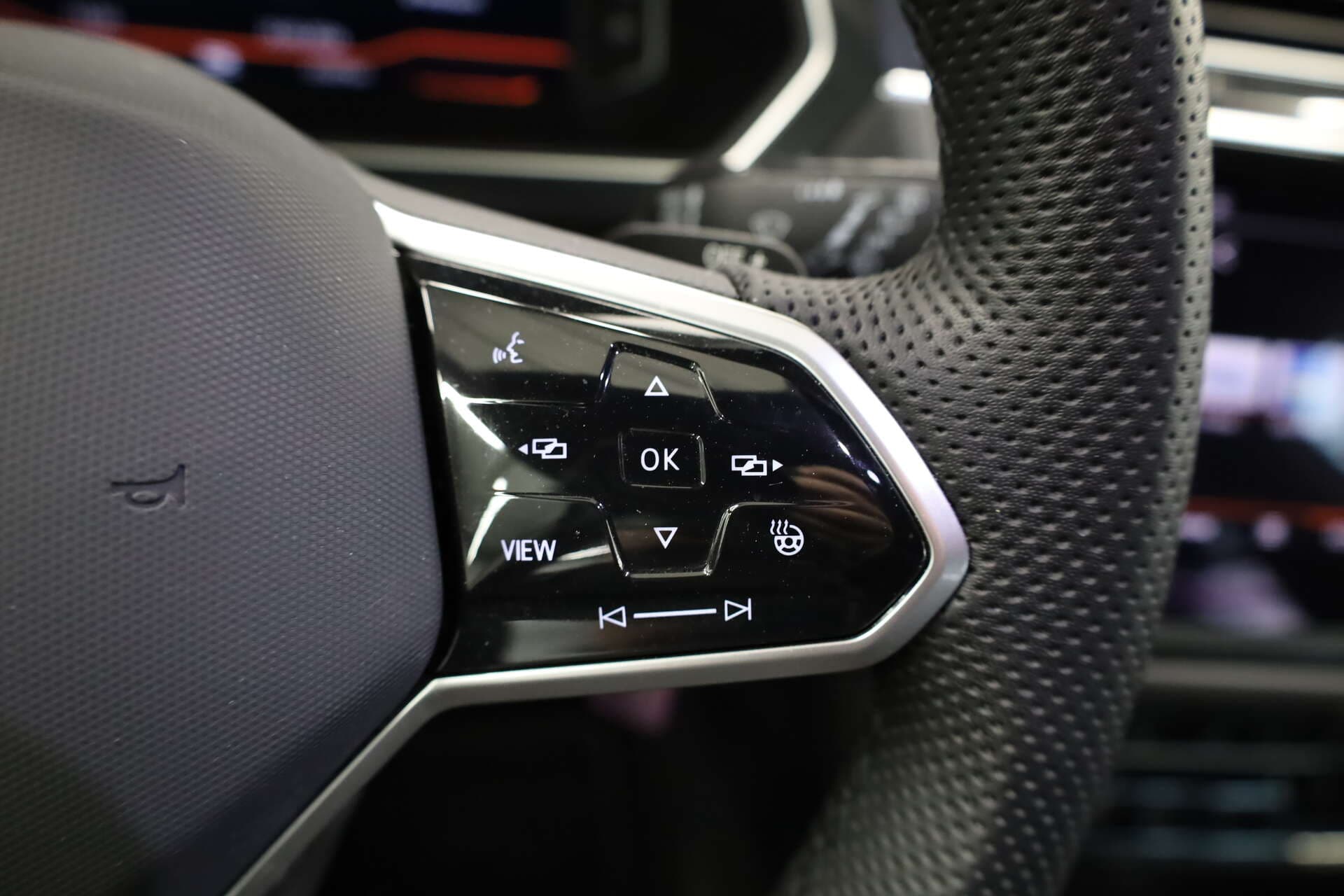 VOLKSWAGEN Tiguan, photo 10 sur 16