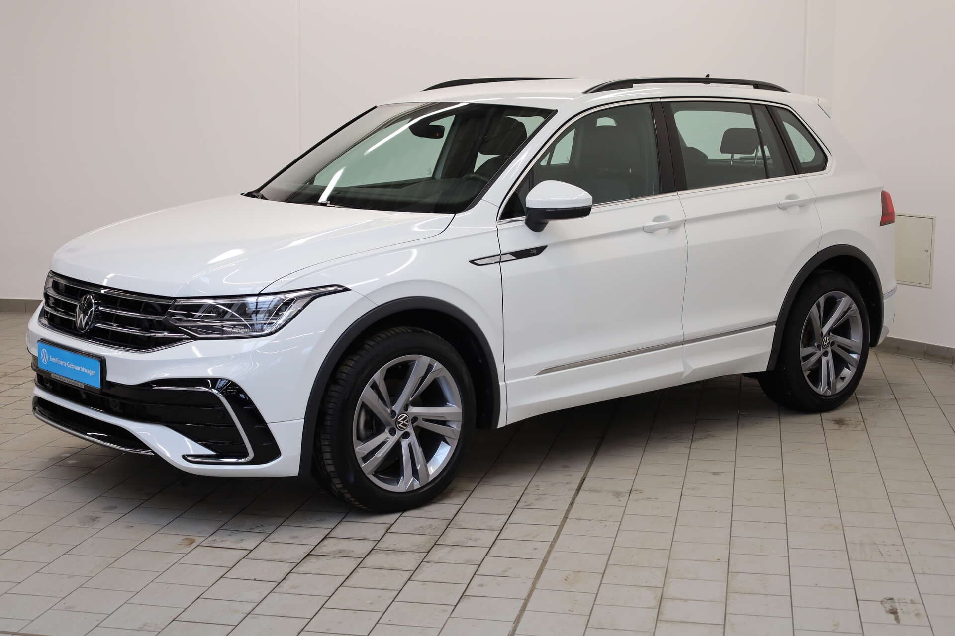 VOLKSWAGEN Tiguan, photo 1 sur 16