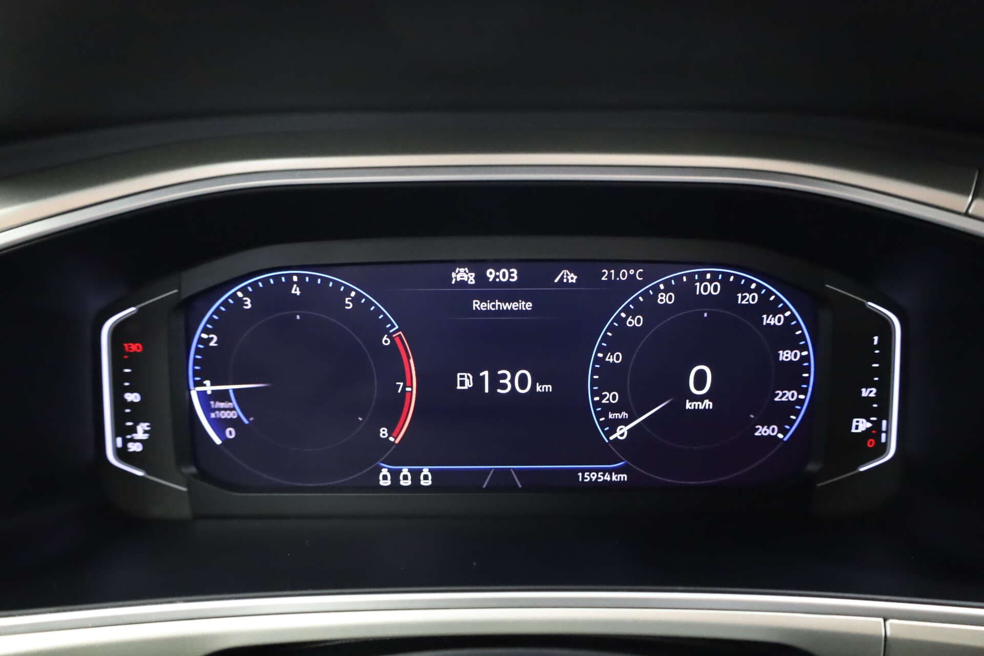 VOLKSWAGEN T-Roc, photo 8 sur 16