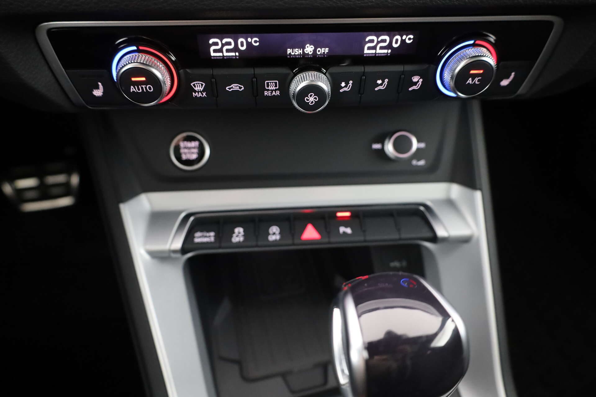 AUDI Q3, photo 17 sur 17