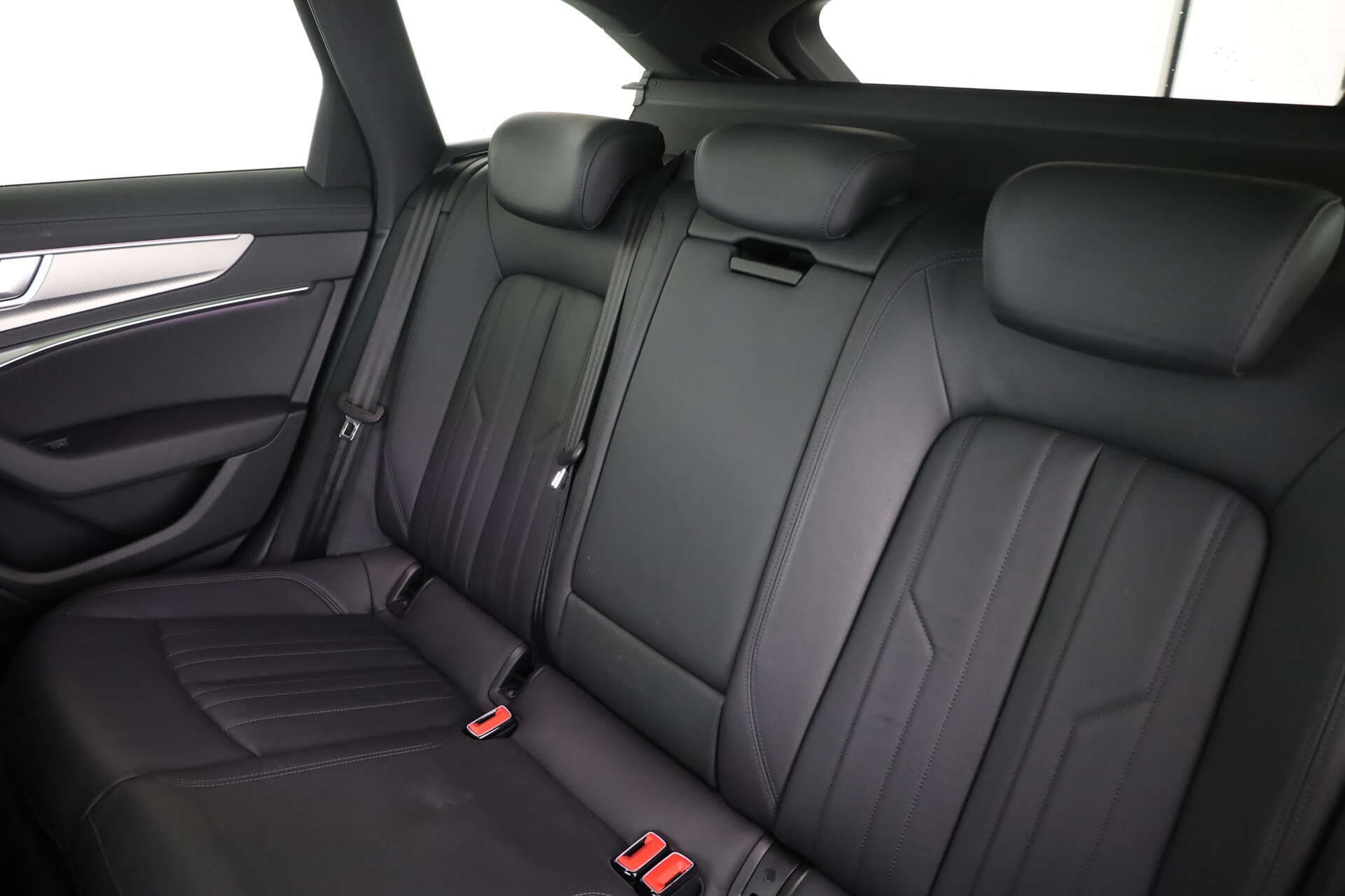 AUDI A6 Avant, photo 10 sur 17