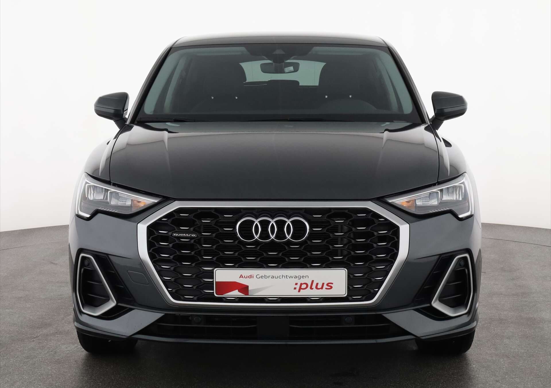 AUDI Q3 Sportback, photo 2 sur 17