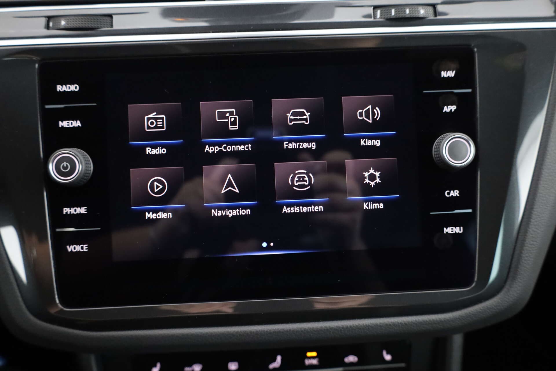 VOLKSWAGEN Tiguan, photo 15 sur 17