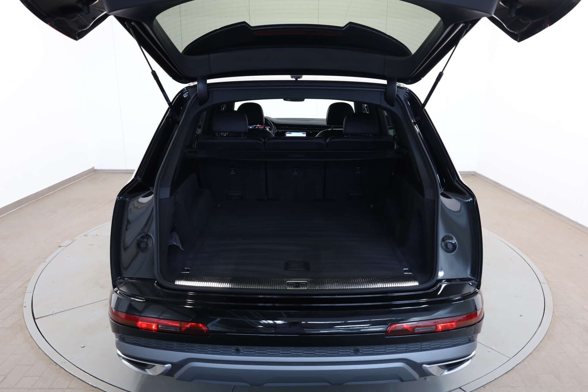 AUDI Q7, photo 11 sur 17