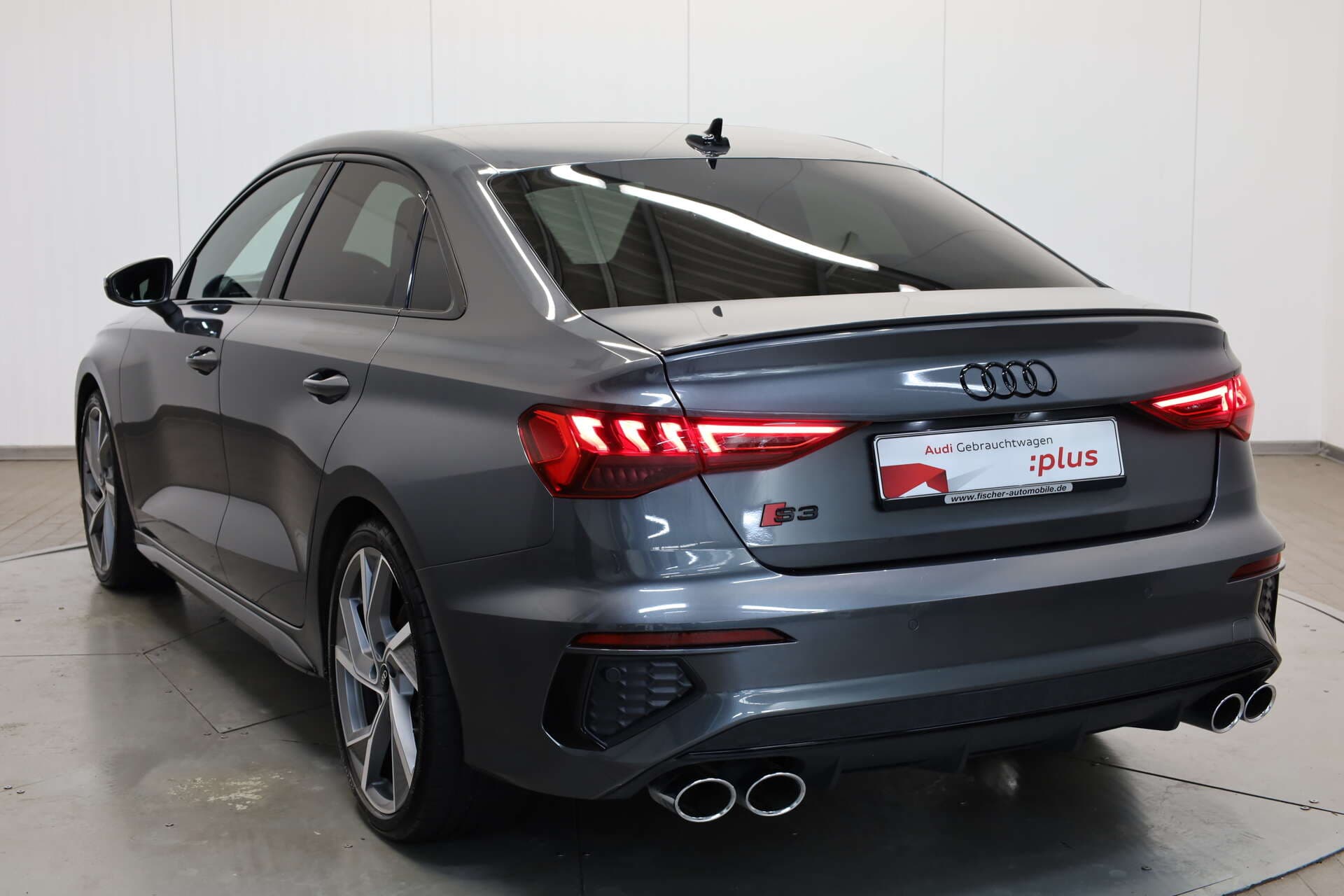 AUDI S3 Limousine, photo 3 sur 17