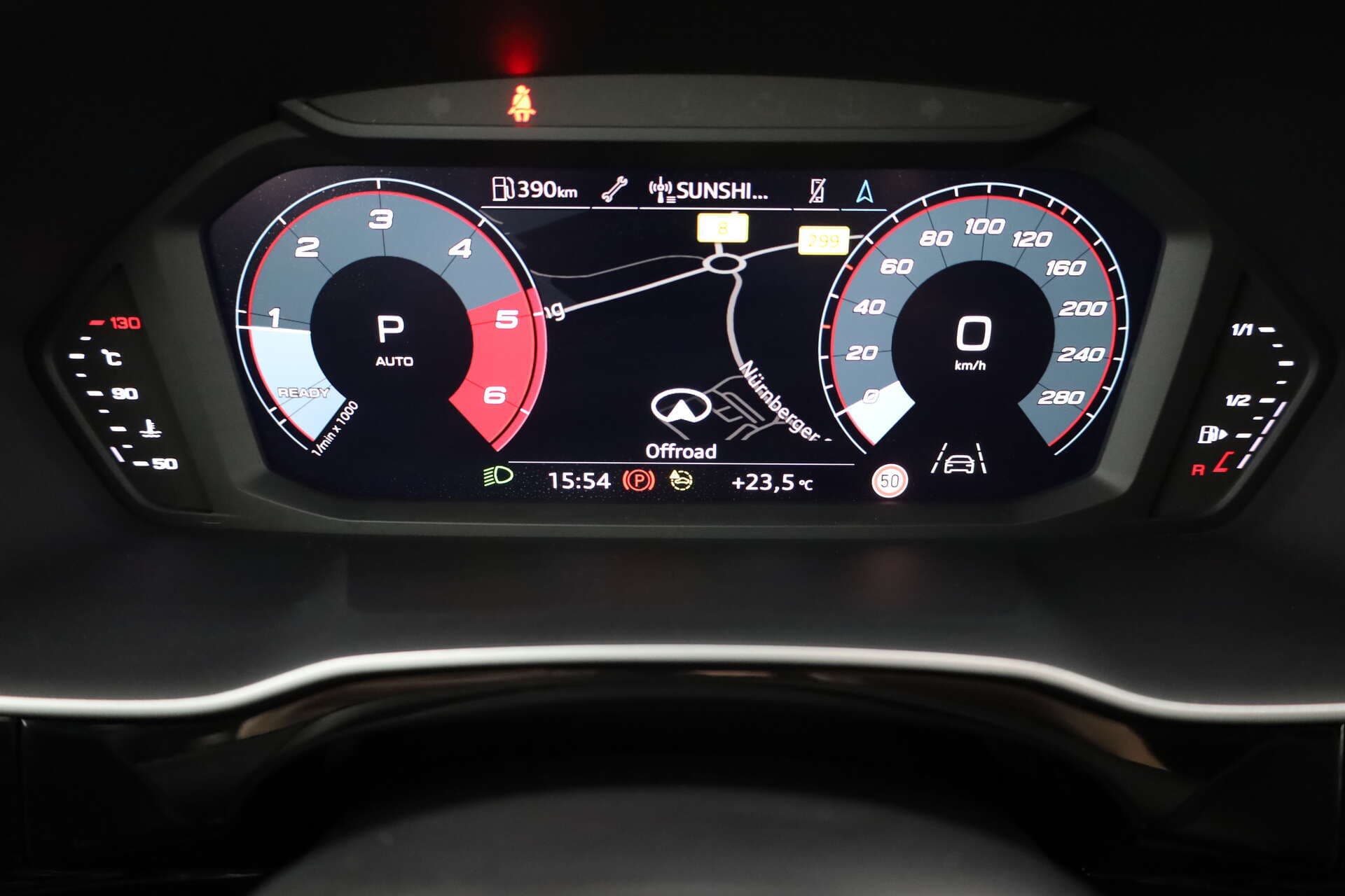 AUDI Q3, photo 14 sur 17