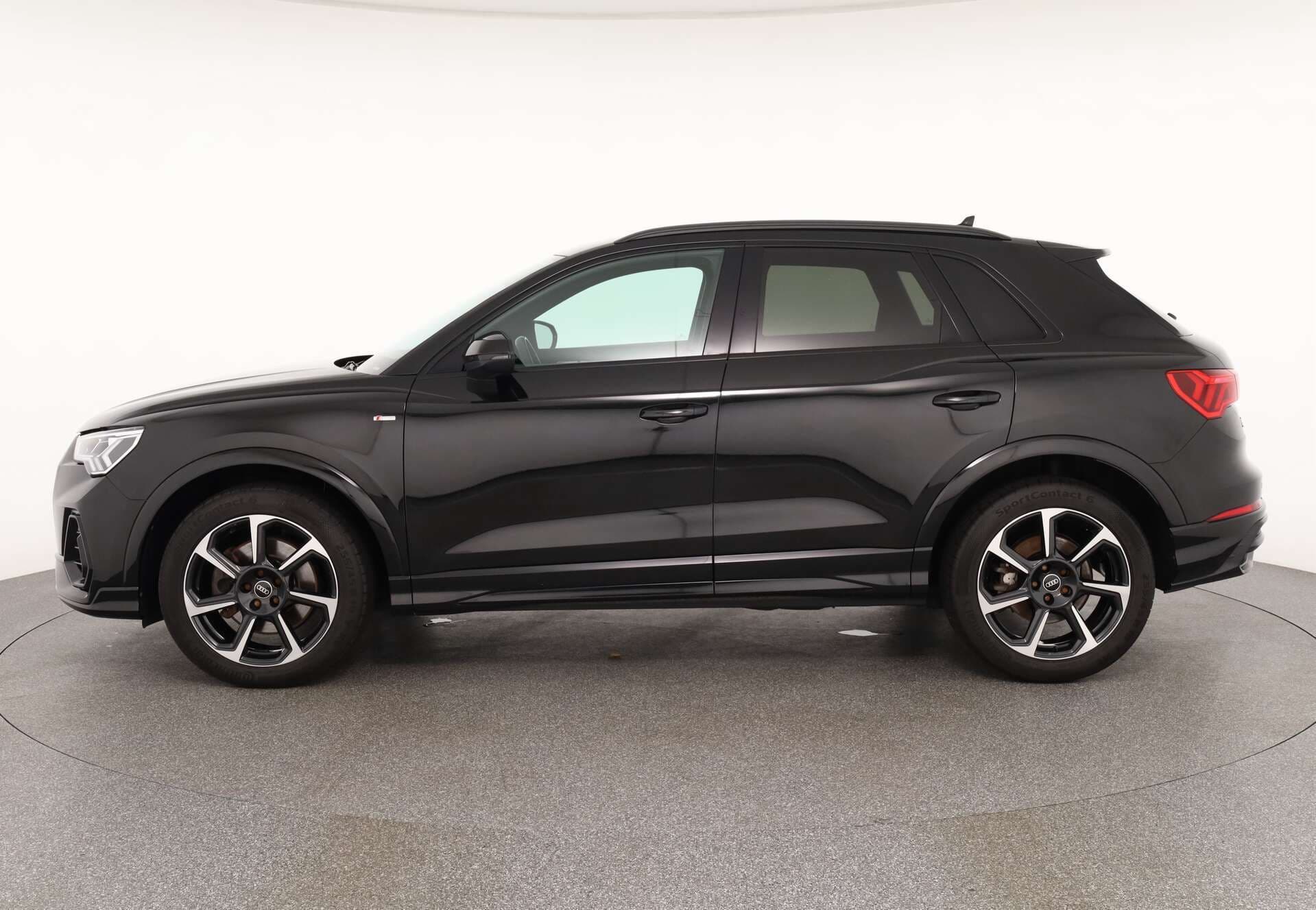 AUDI Q3, photo 4 sur 17