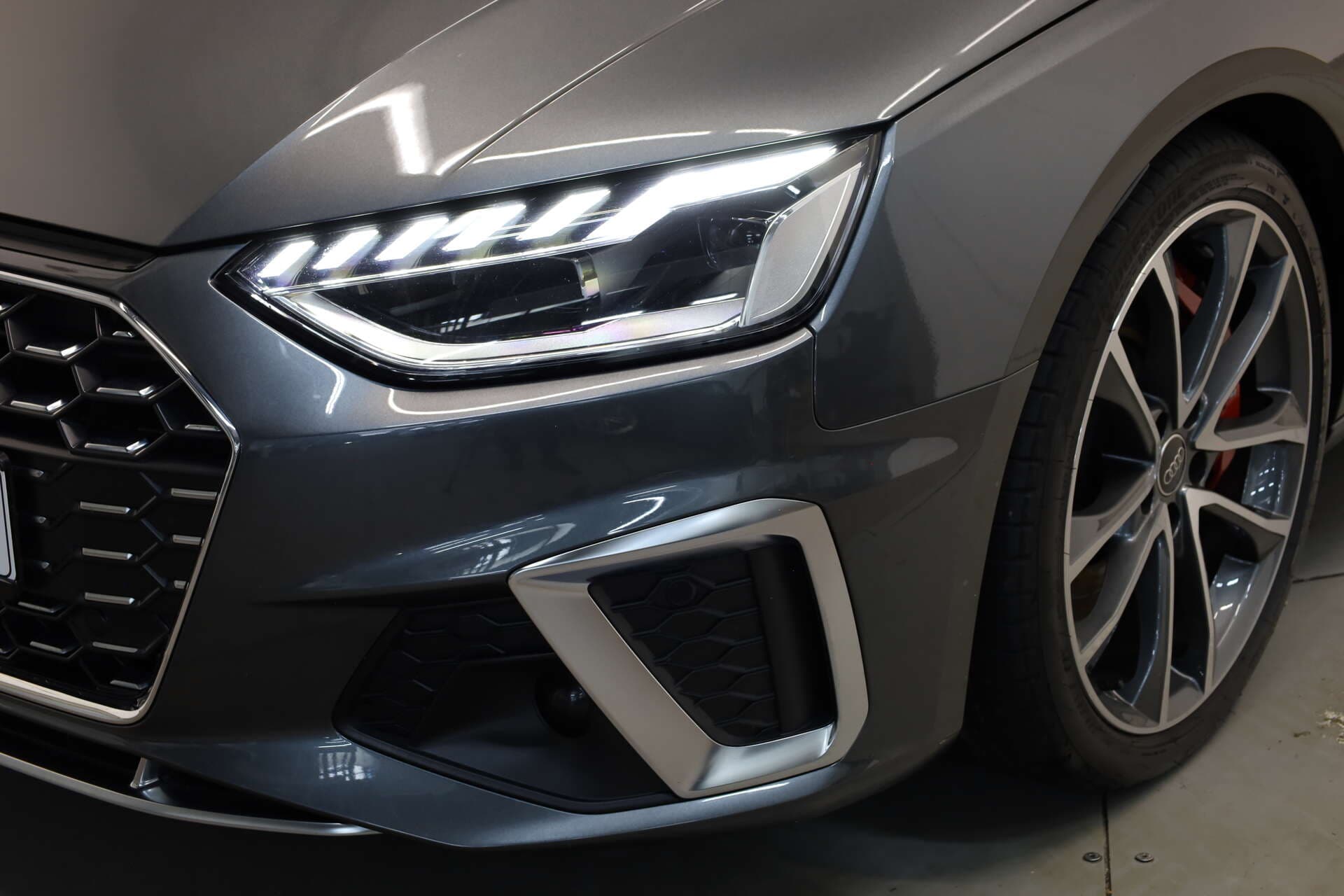 AUDI S4 Avant, photo 6 sur 17
