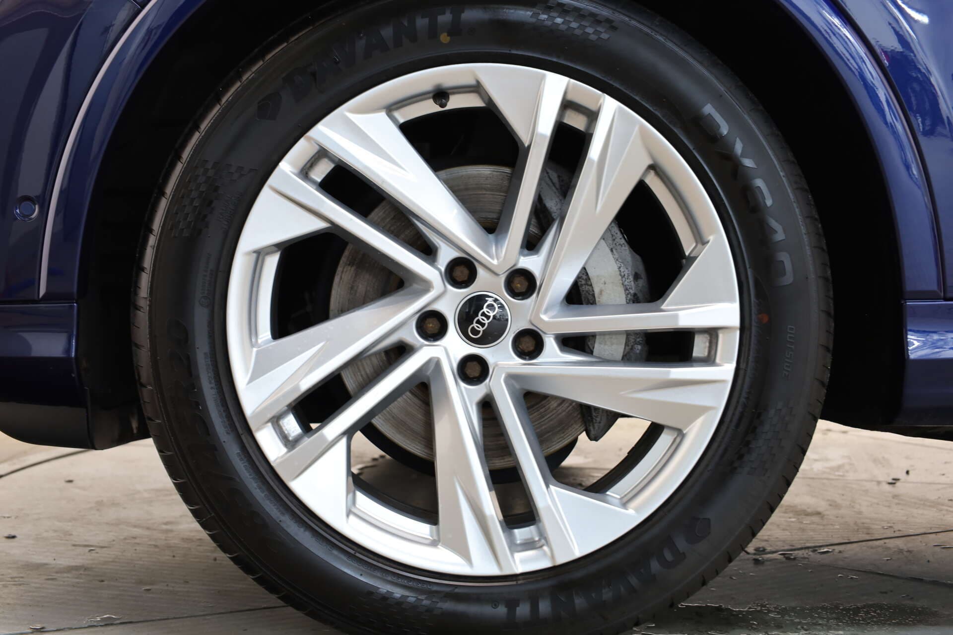 AUDI Q7, photo 7 sur 17