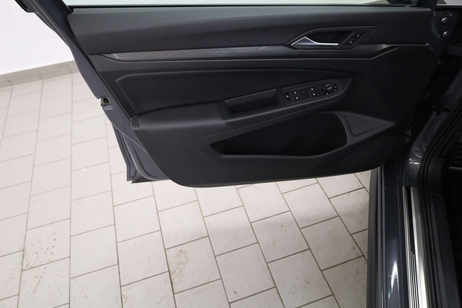 VOLKSWAGEN Golf, photo 13 sur 17