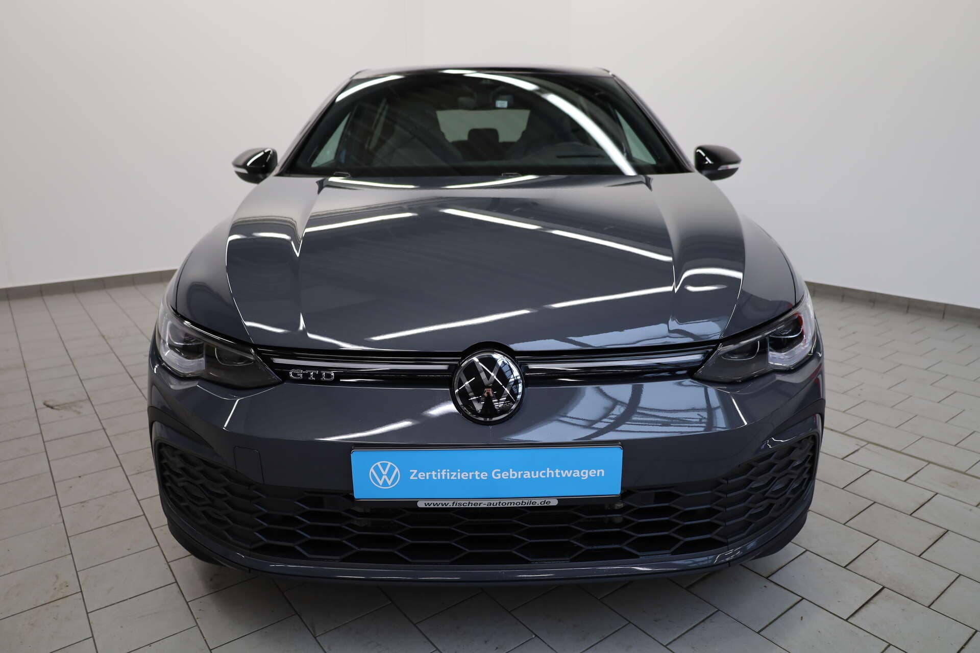 VOLKSWAGEN Golf, photo 2 sur 17