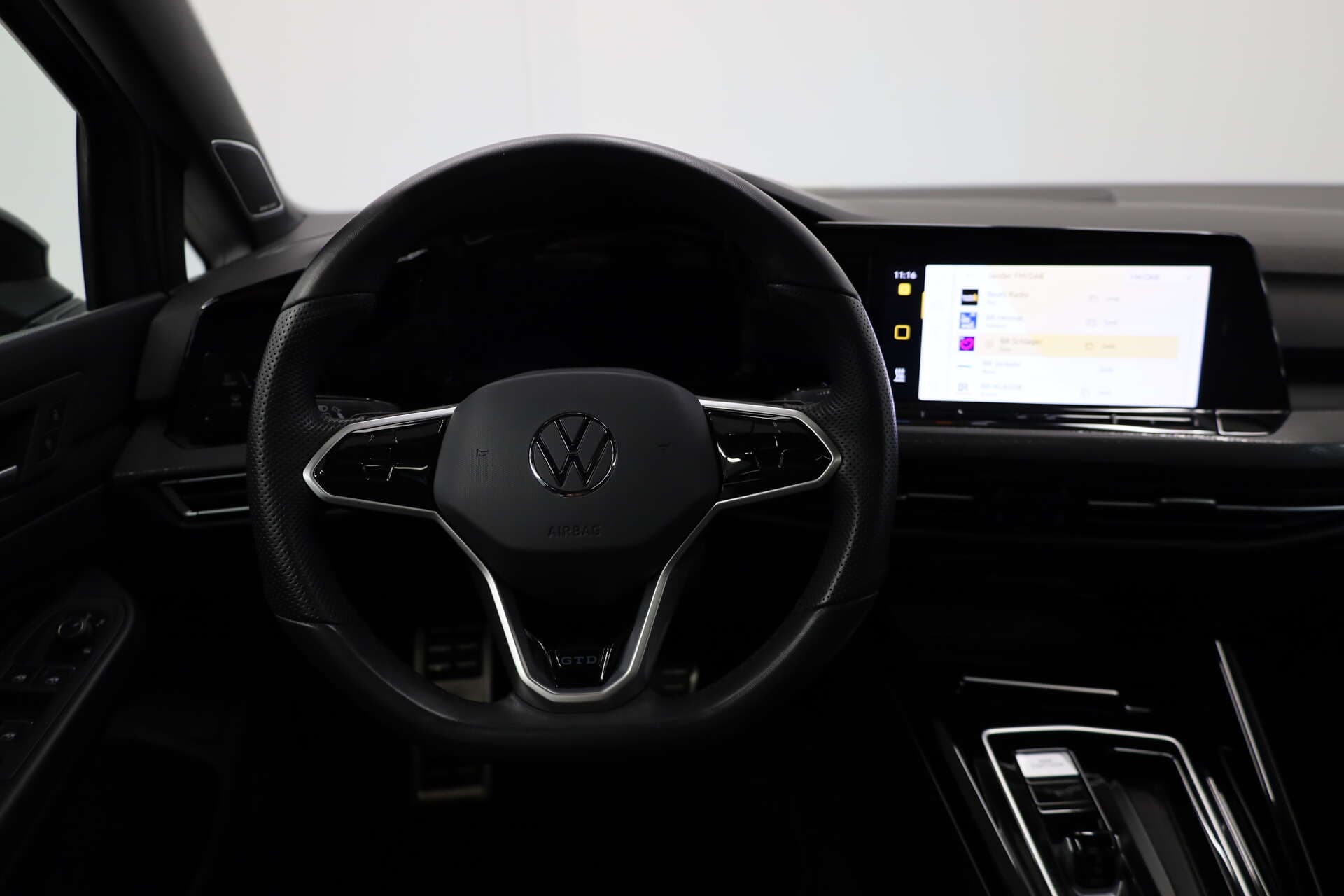 VOLKSWAGEN Golf, photo 7 sur 17
