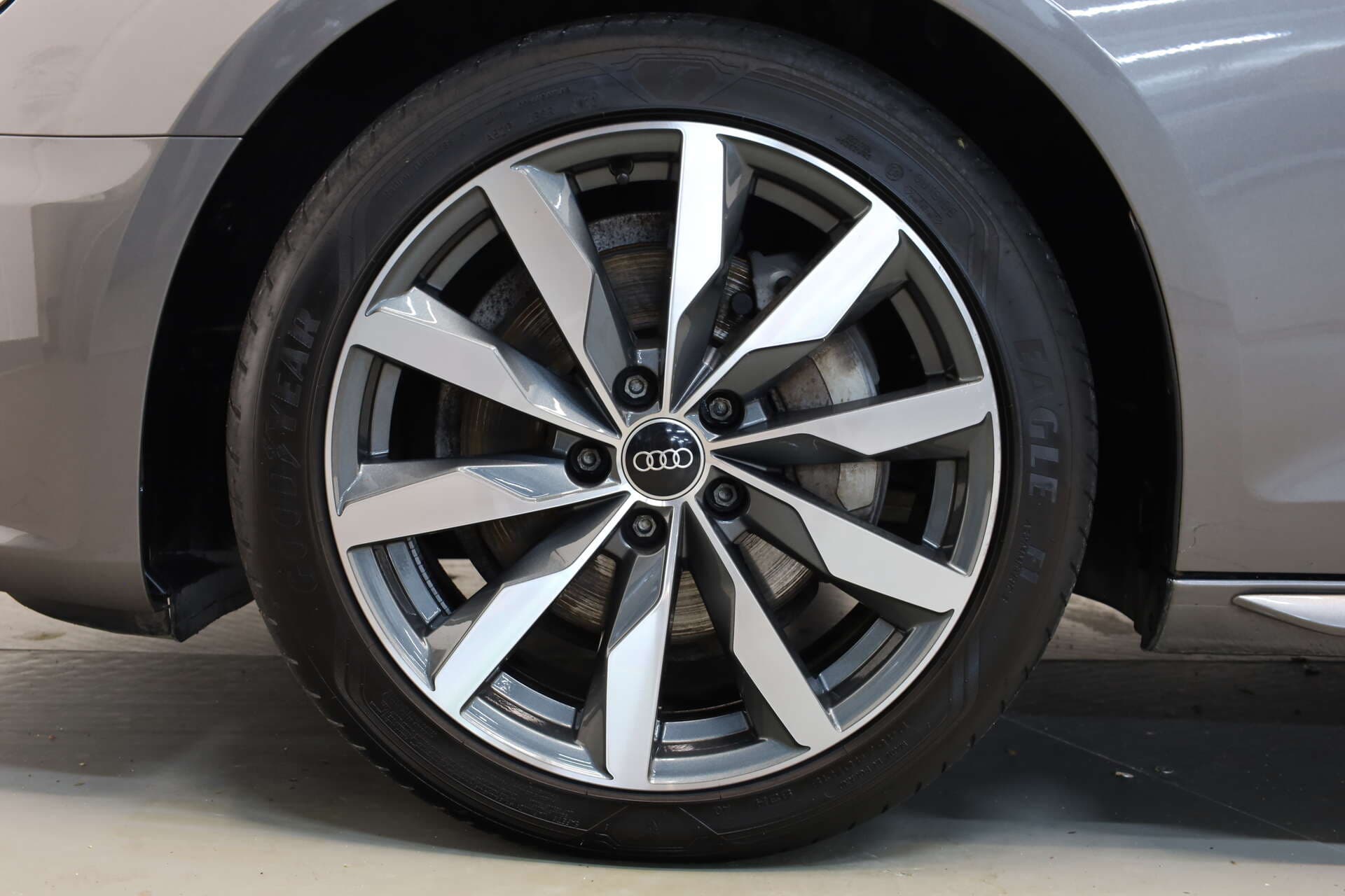 AUDI A4, photo 7 sur 17