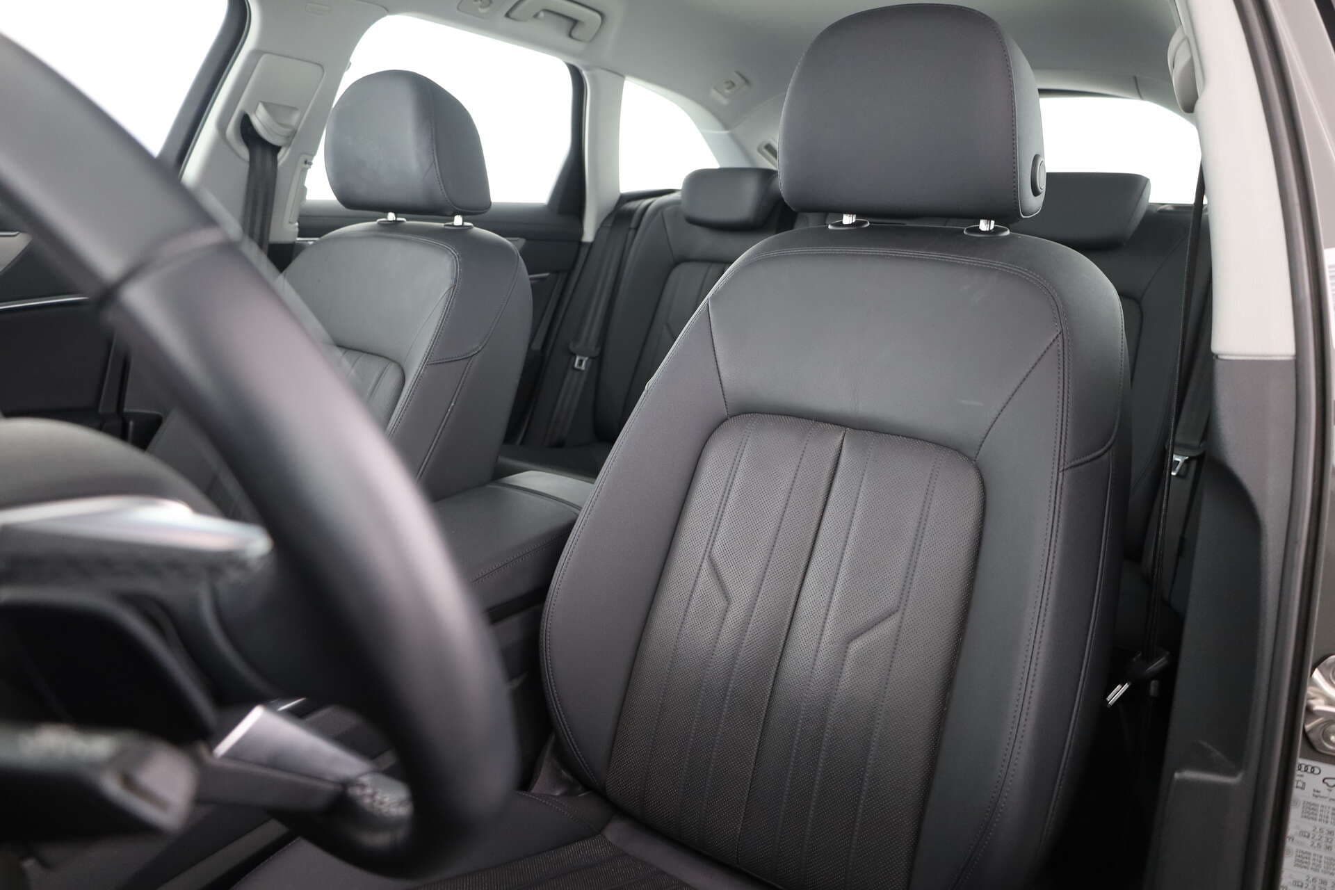 AUDI A6 Avant, photo 9 sur 17