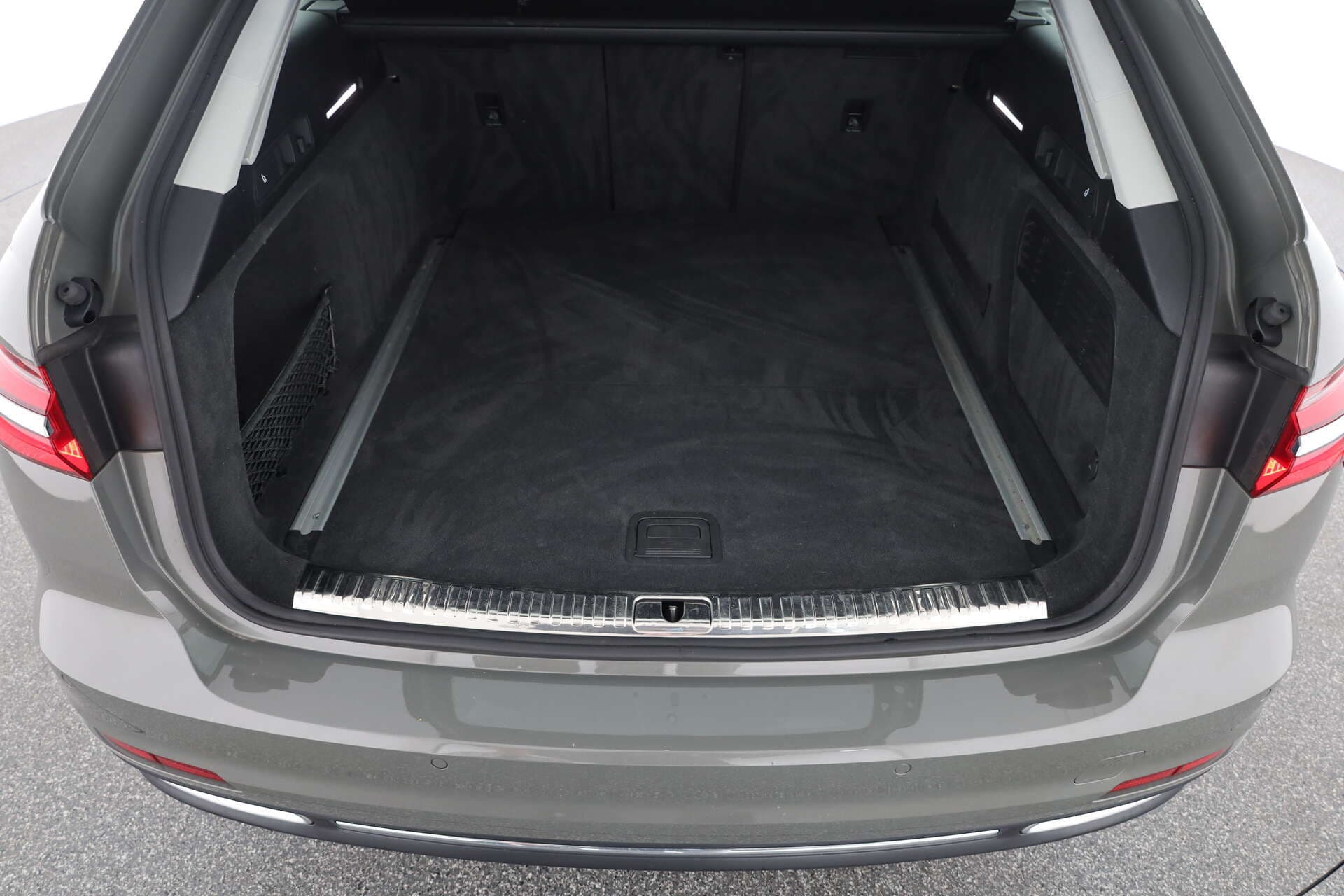 AUDI A6 Avant, photo 11 sur 17
