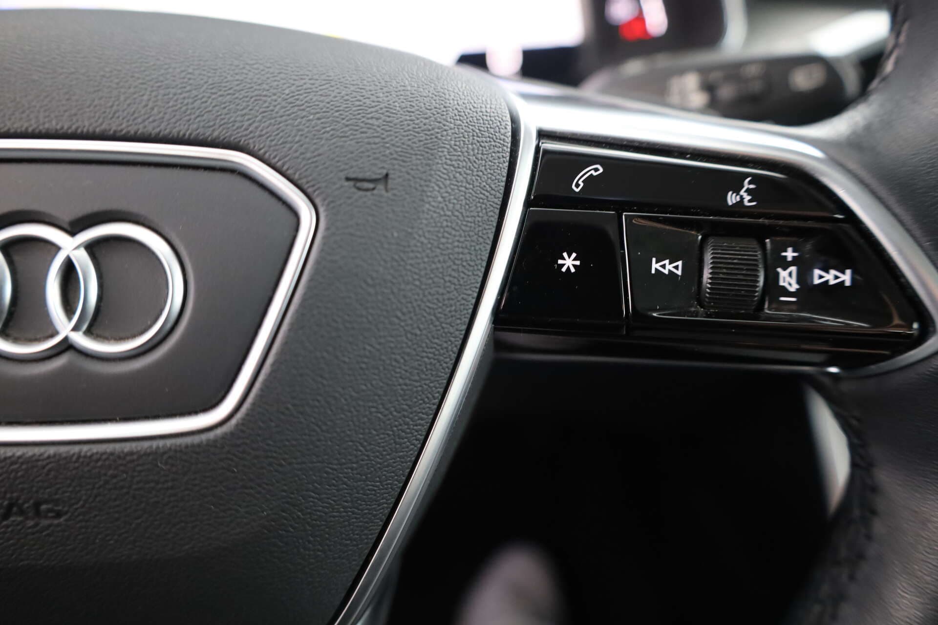 AUDI A6 Avant, photo 14 sur 17
