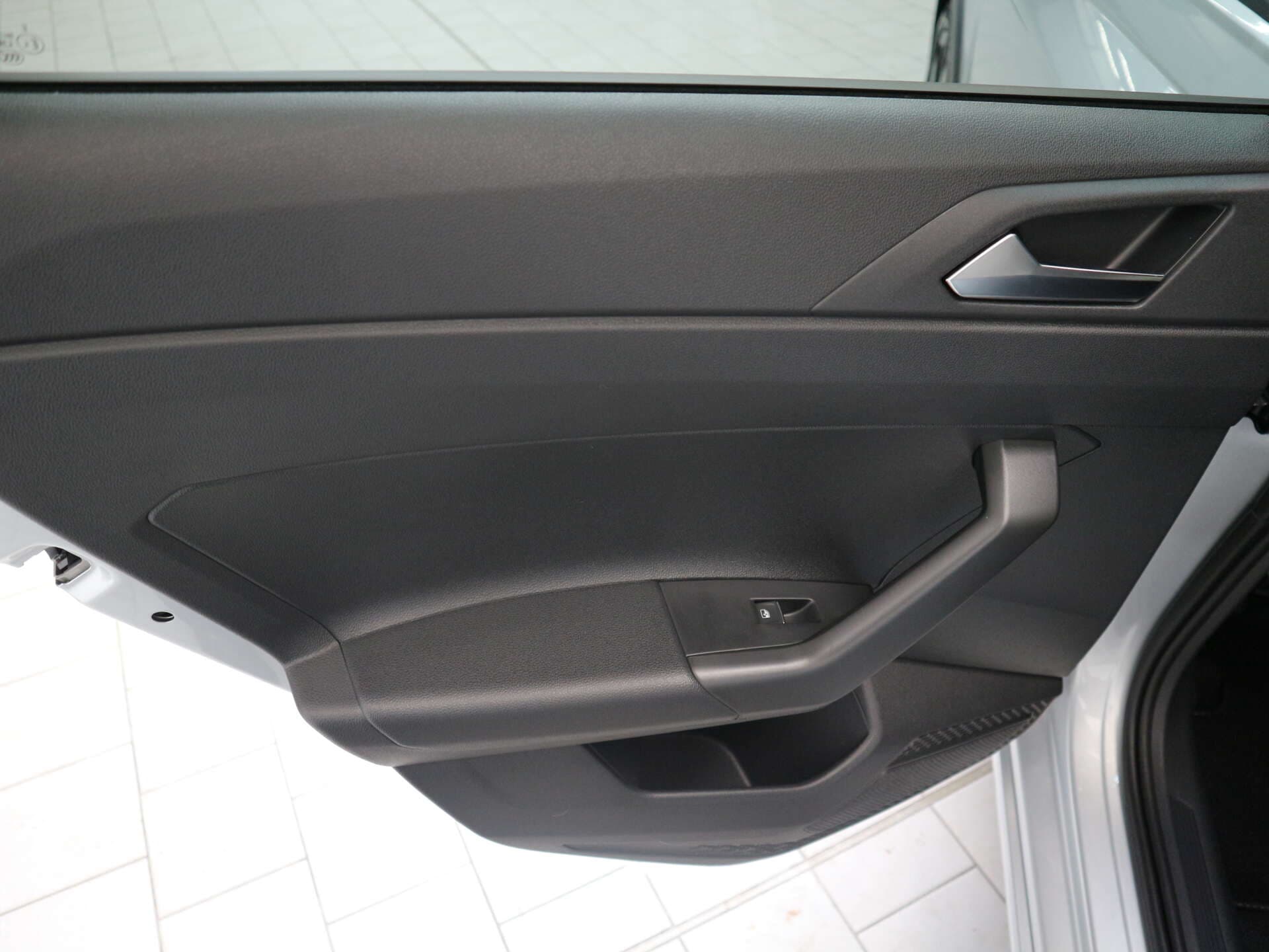 VOLKSWAGEN Taigo, photo 7 sur 10