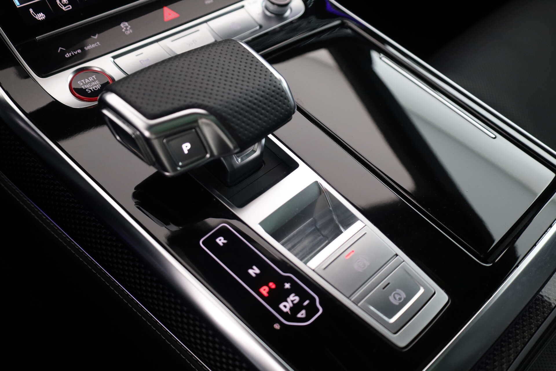 AUDI SQ8, photo 15 sur 17