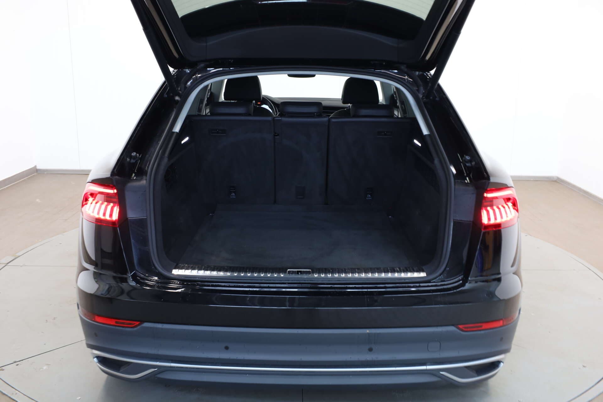 AUDI Q8, photo 11 sur 17