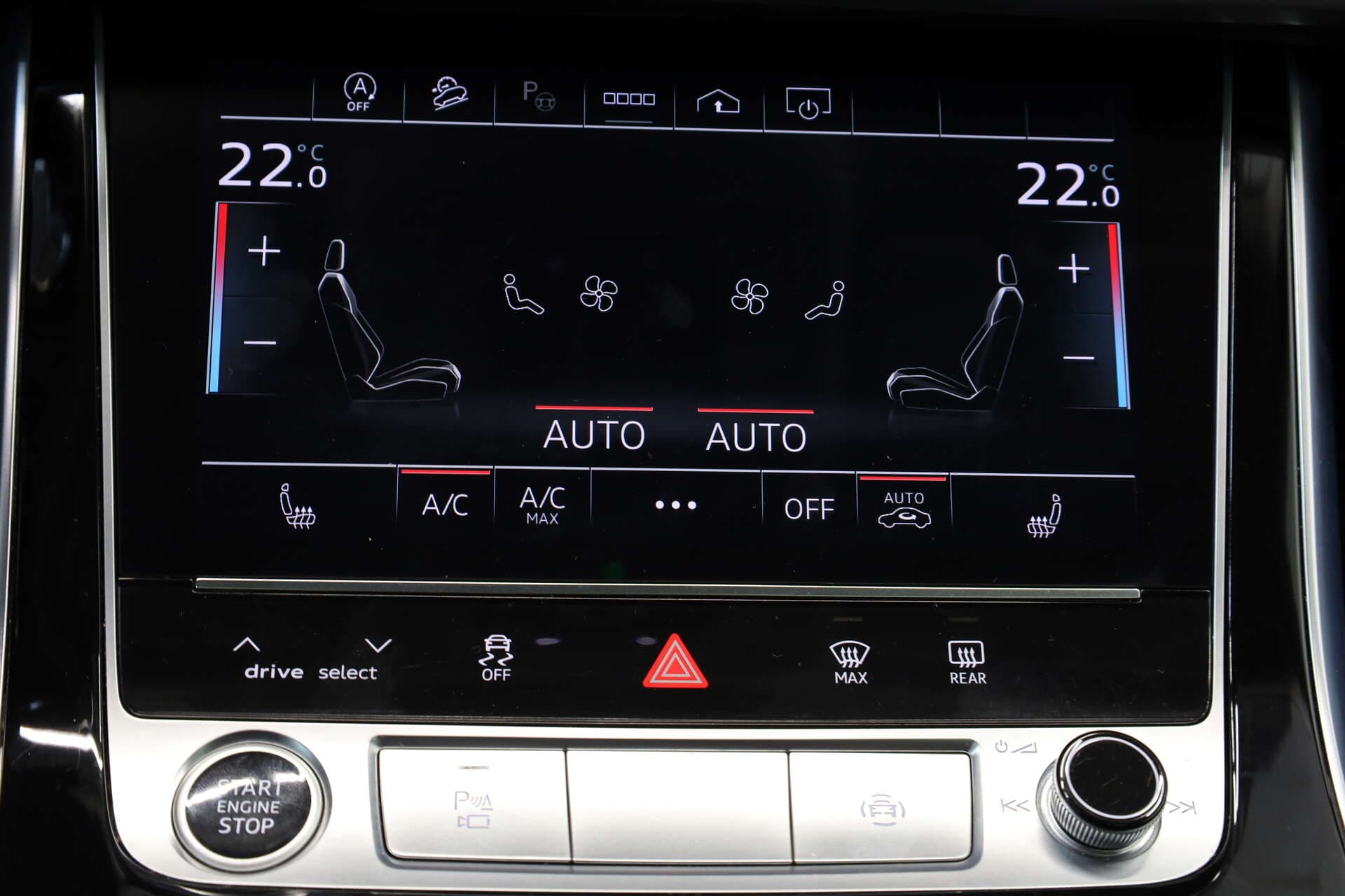 AUDI Q8, photo 16 sur 17