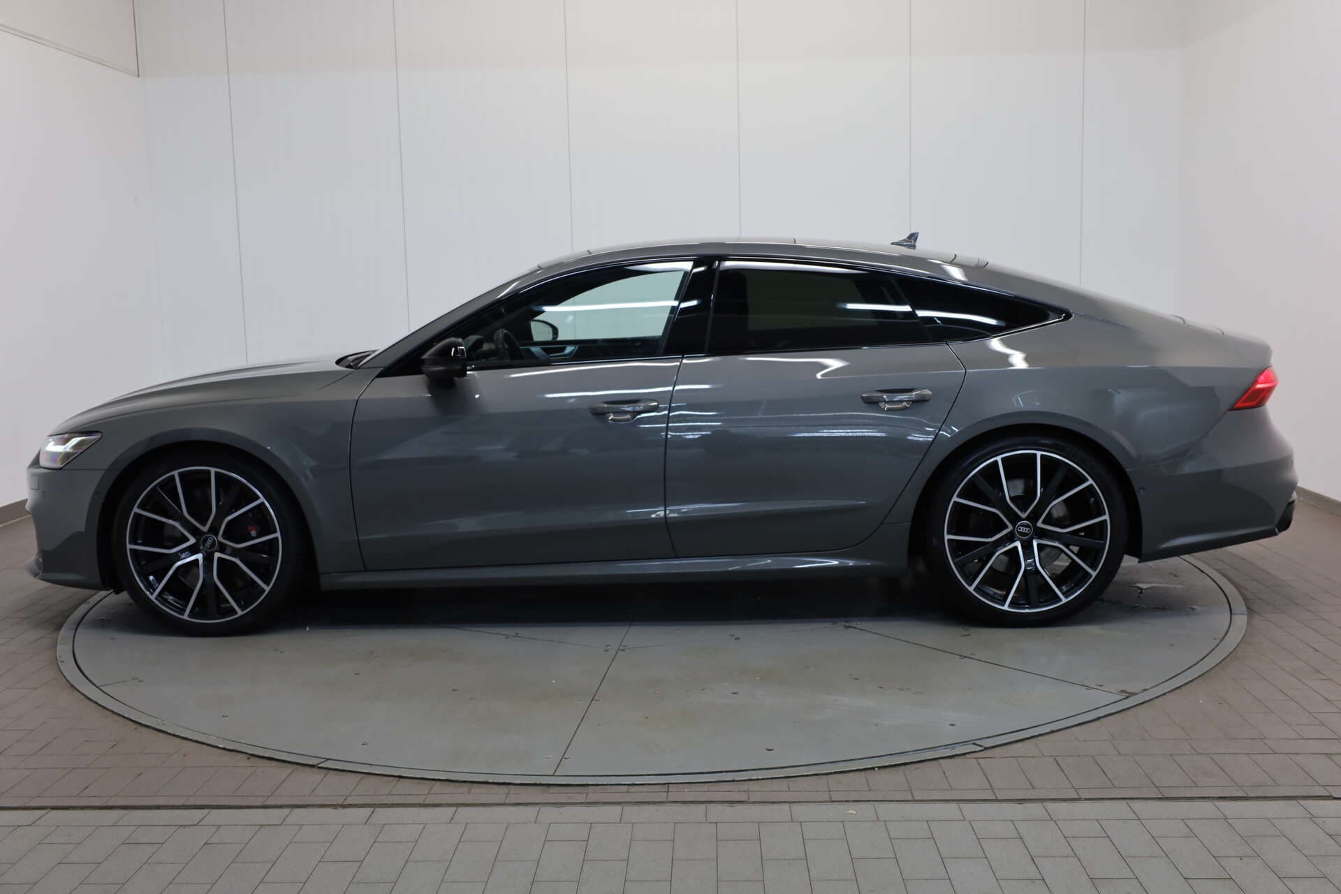 AUDI S7 Sportback, photo 4 sur 17
