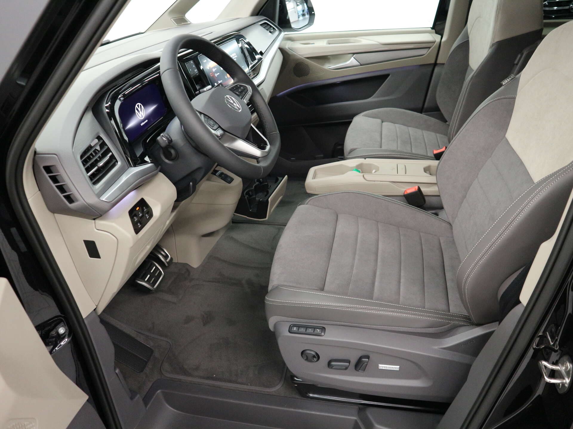 VOLKSWAGEN NUTZFAHRZEUGE T7 Multivan LÜ, photo 5 sur 17