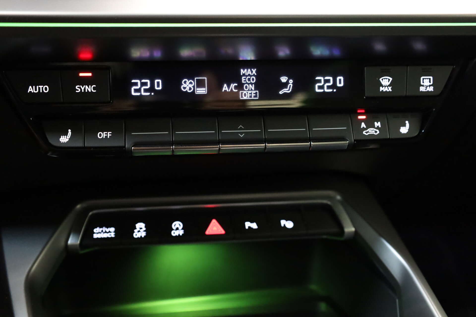 AUDI RS3 Limousine, photo 16 sur 17