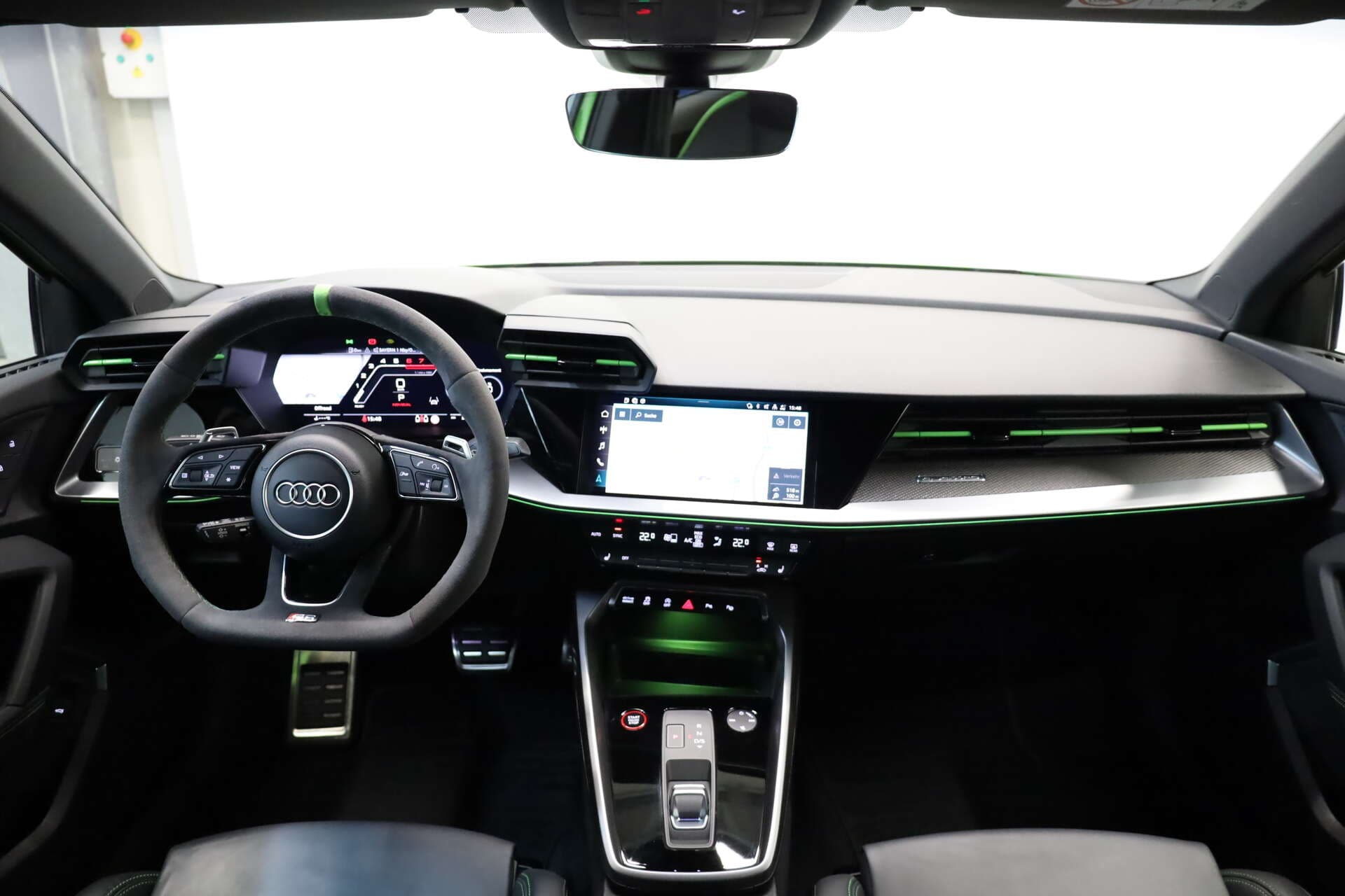 AUDI RS3 Limousine, photo 8 sur 17