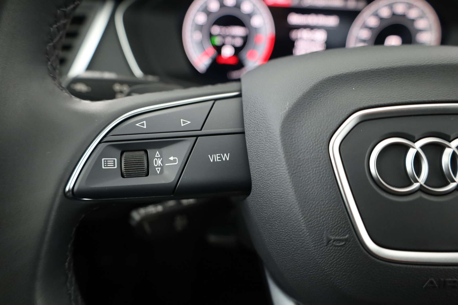 AUDI Q5, photo 13 sur 16