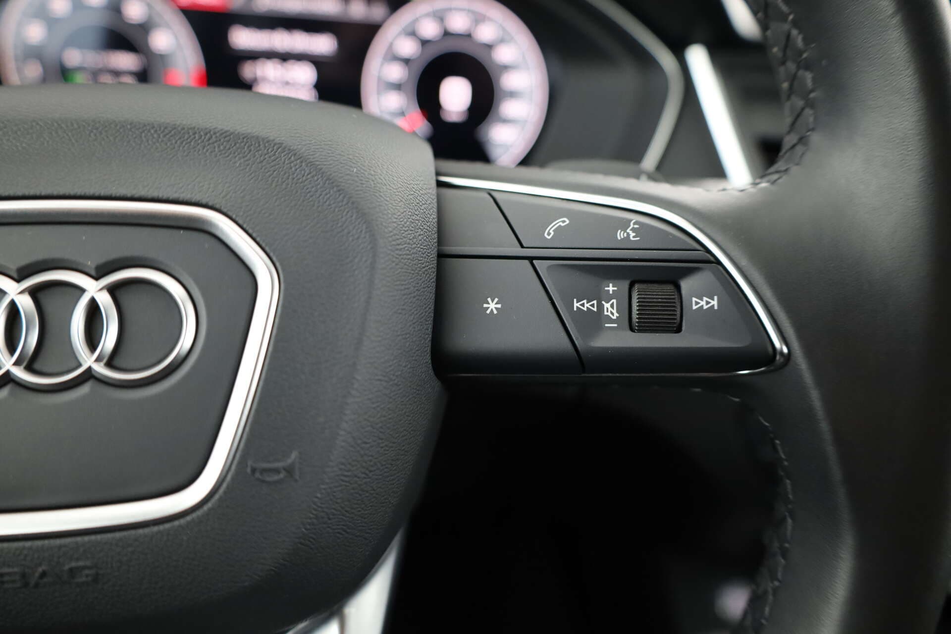 AUDI Q5, photo 14 sur 16