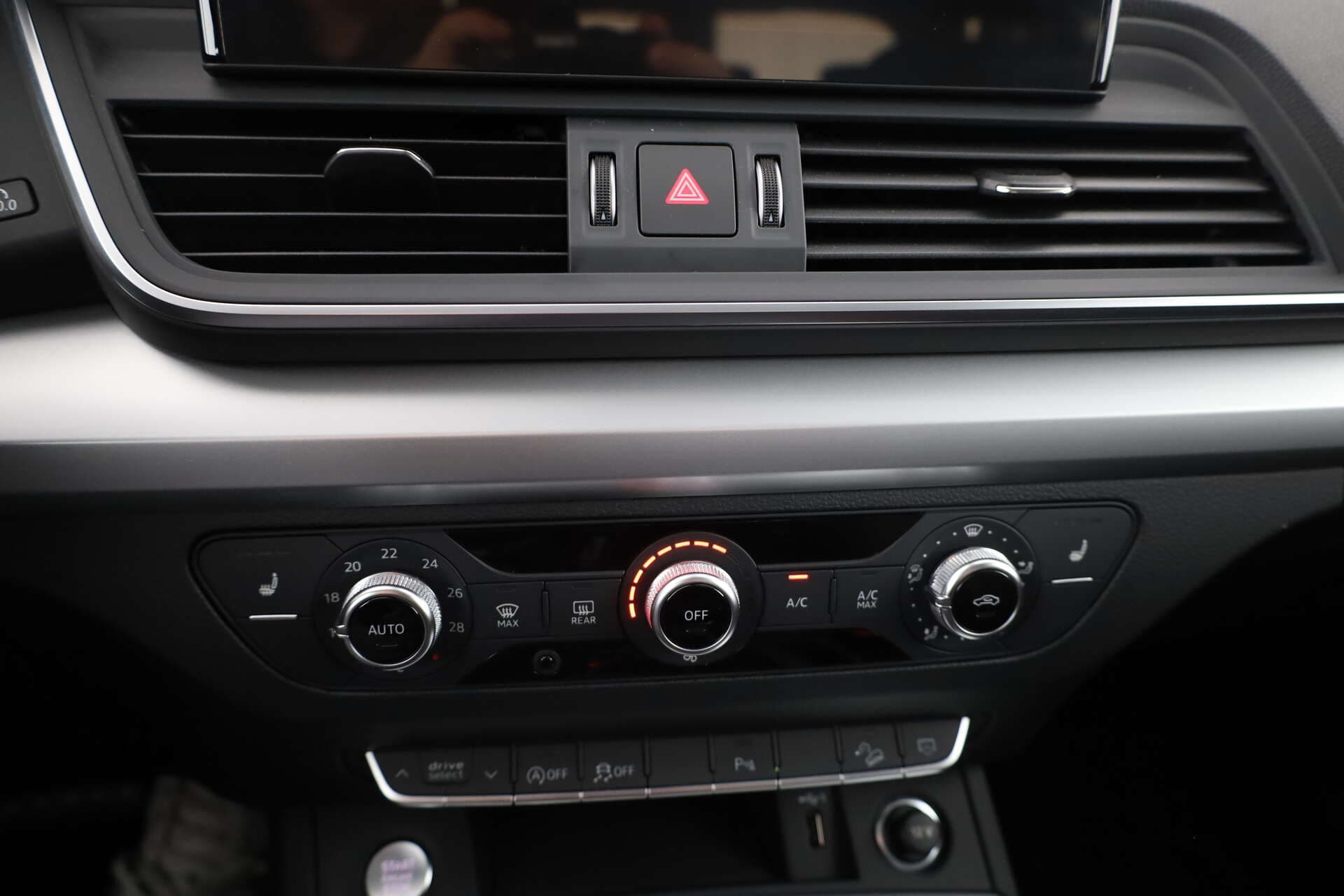 AUDI Q5, photo 15 sur 16