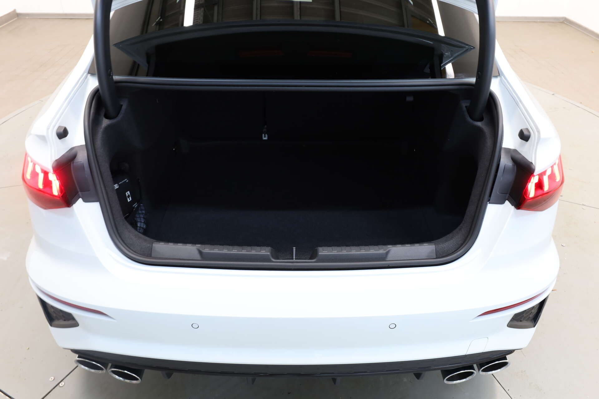 AUDI S3 Limousine, photo 11 sur 17