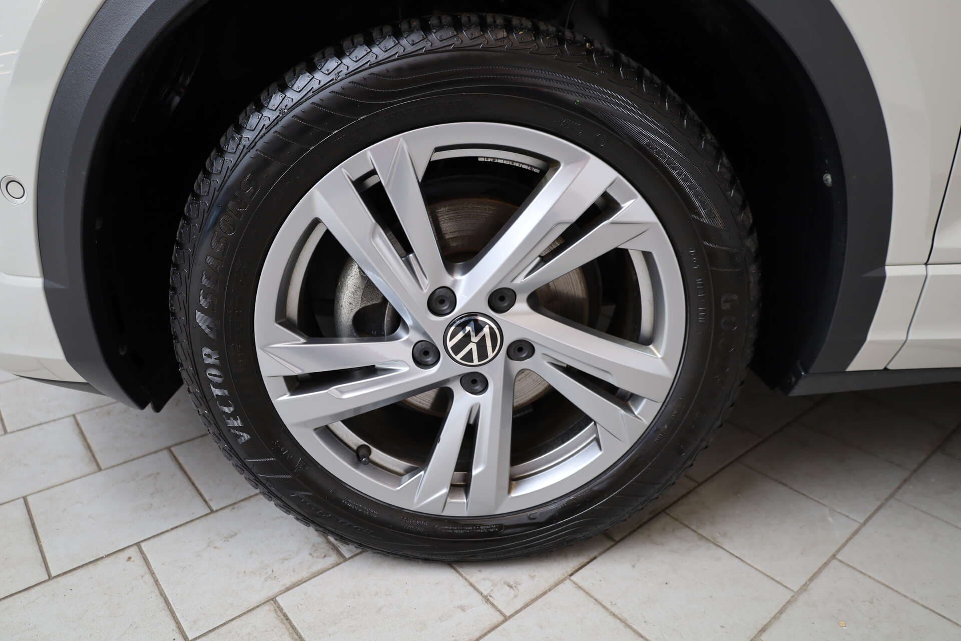 VOLKSWAGEN T-Roc, photo 16 sur 16