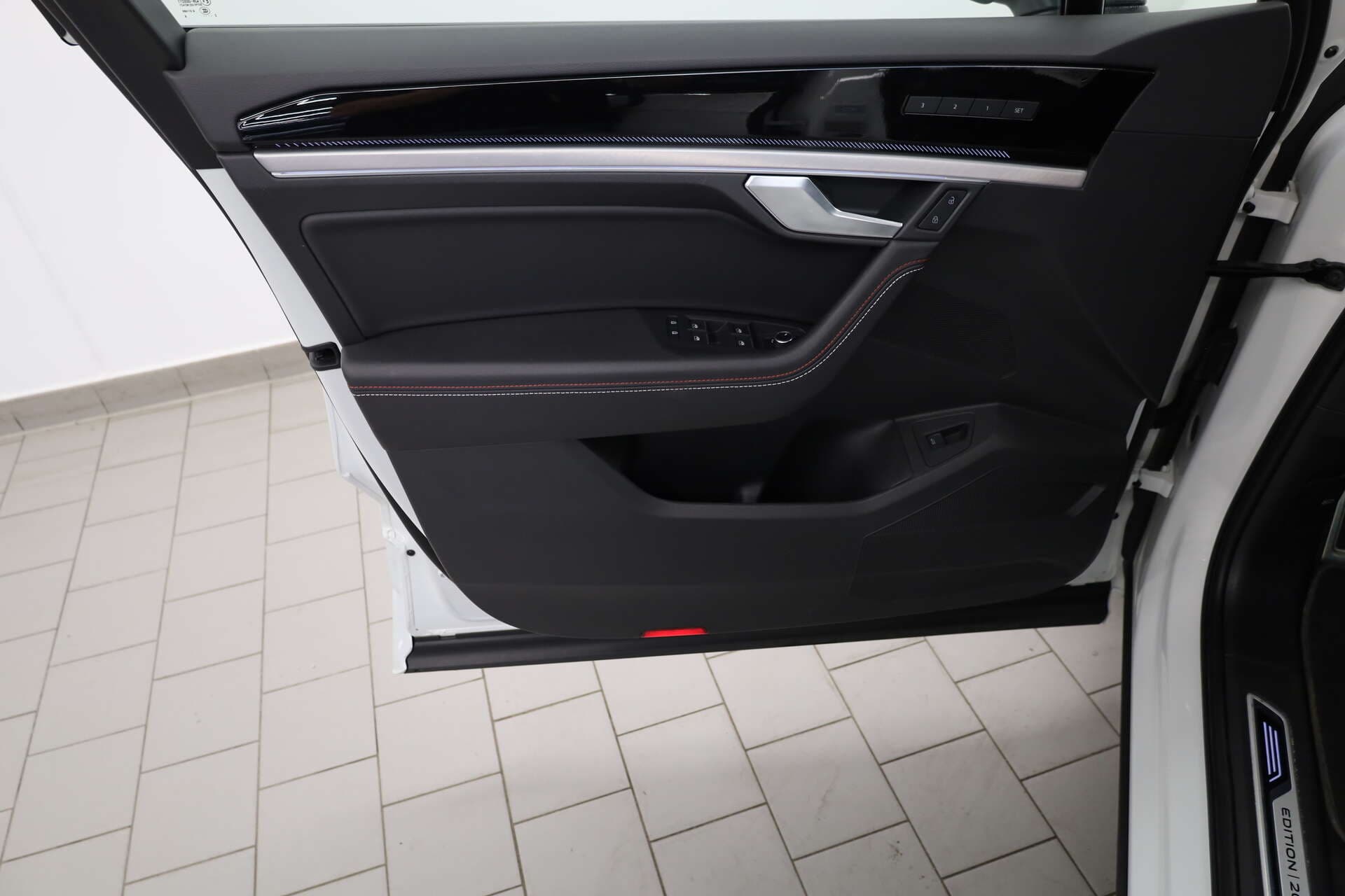 VOLKSWAGEN Touareg, photo 13 sur 17