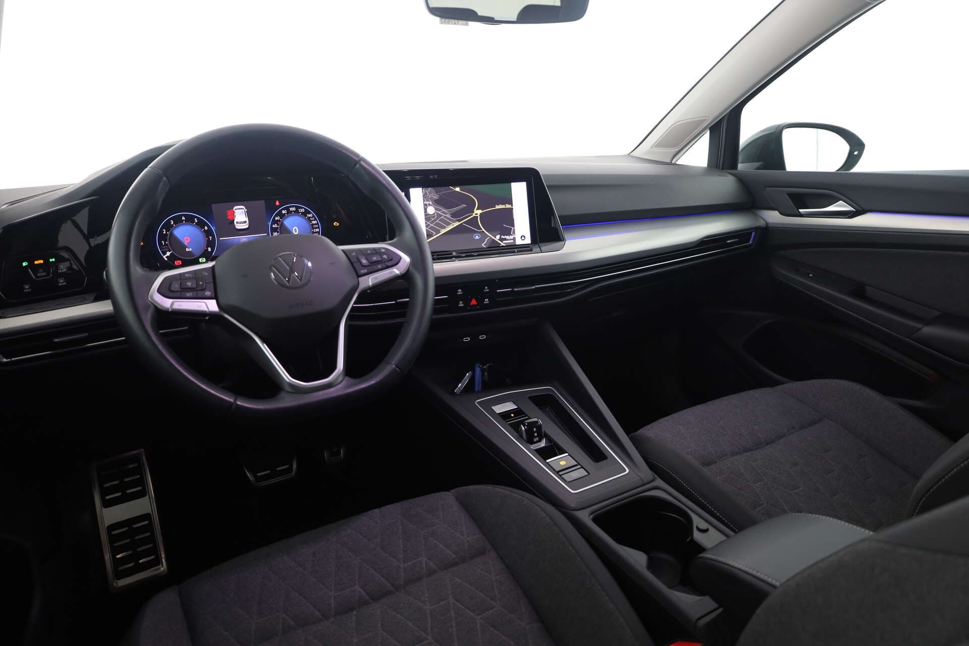 VOLKSWAGEN Golf, photo 8 sur 17