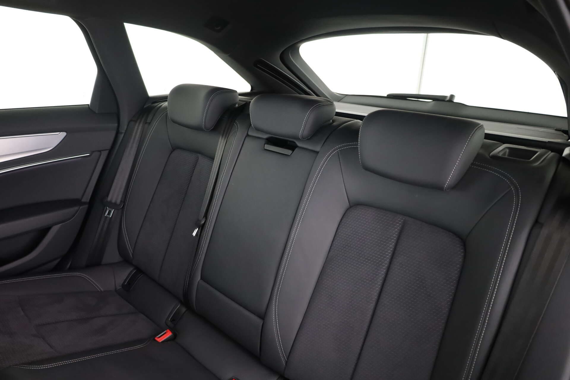 AUDI A6 Avant, photo 11 sur 17