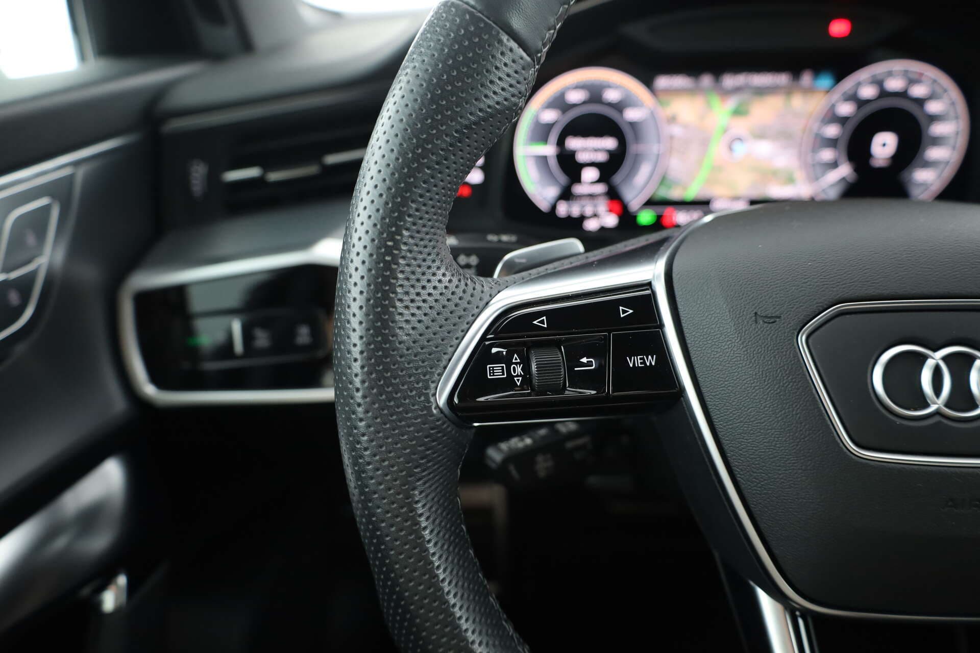 AUDI A6 Avant, photo 13 sur 17