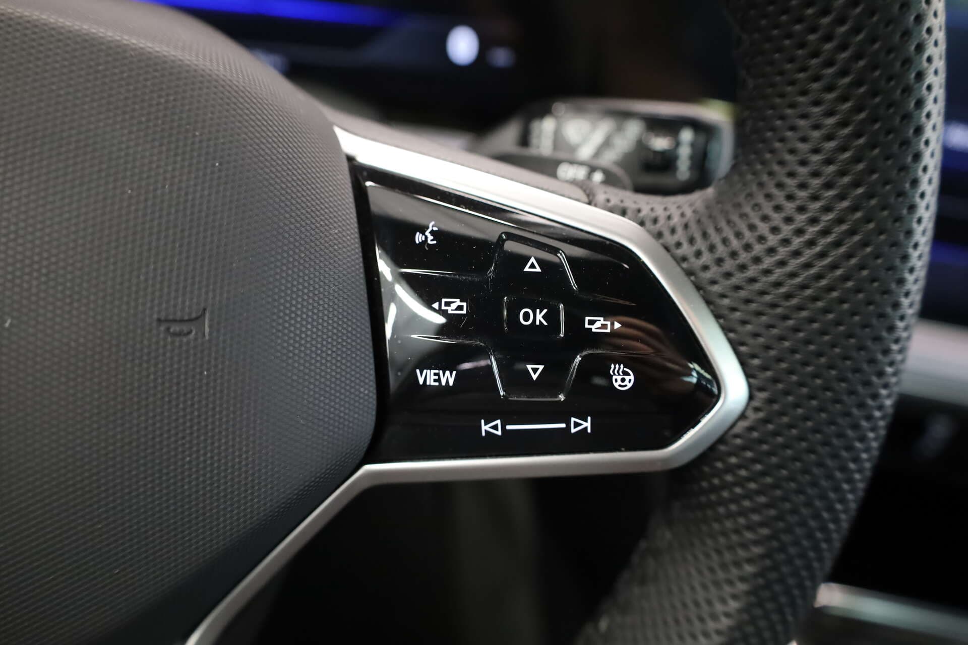 VOLKSWAGEN Touareg, photo 10 sur 17
