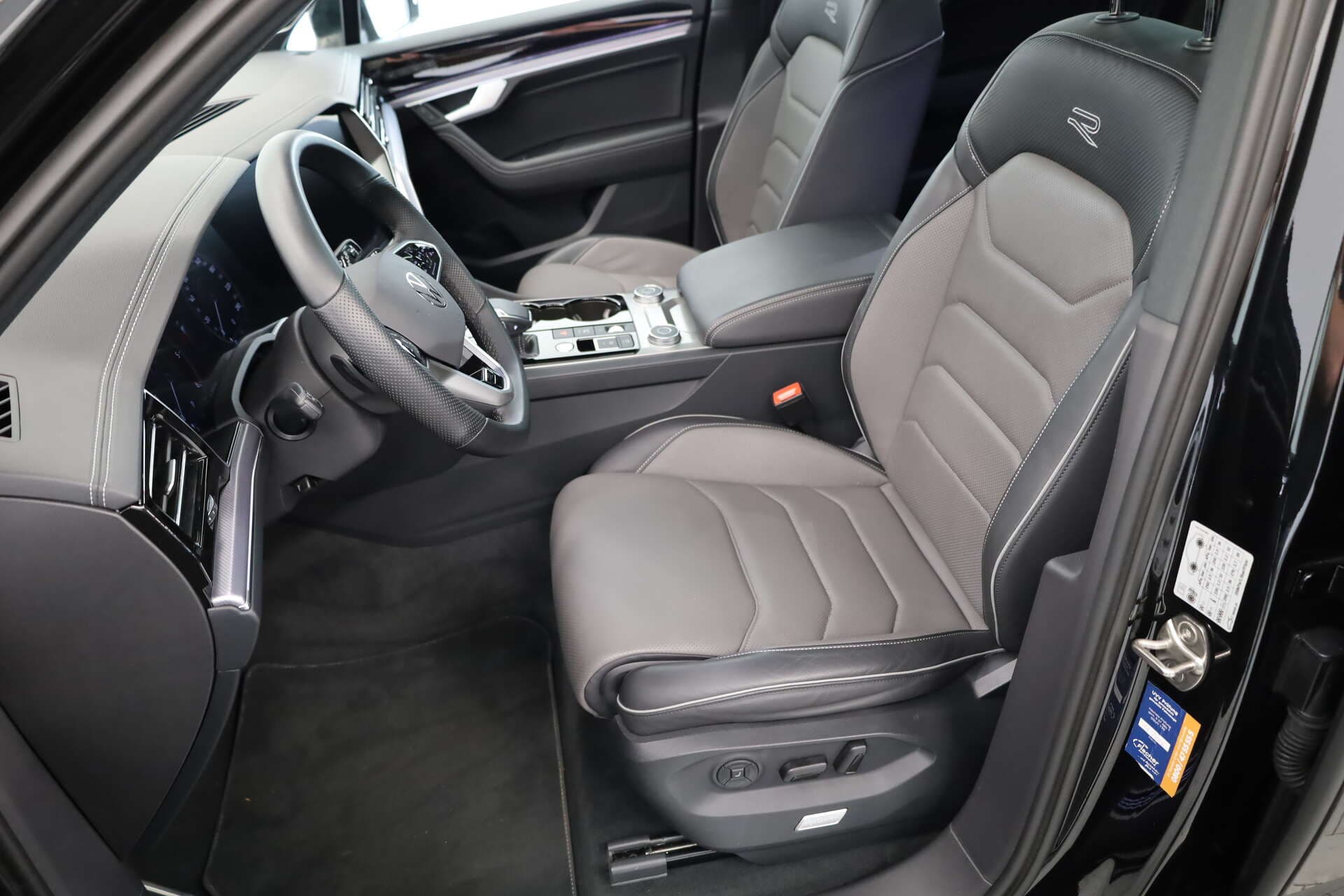 VOLKSWAGEN Touareg, photo 5 sur 17