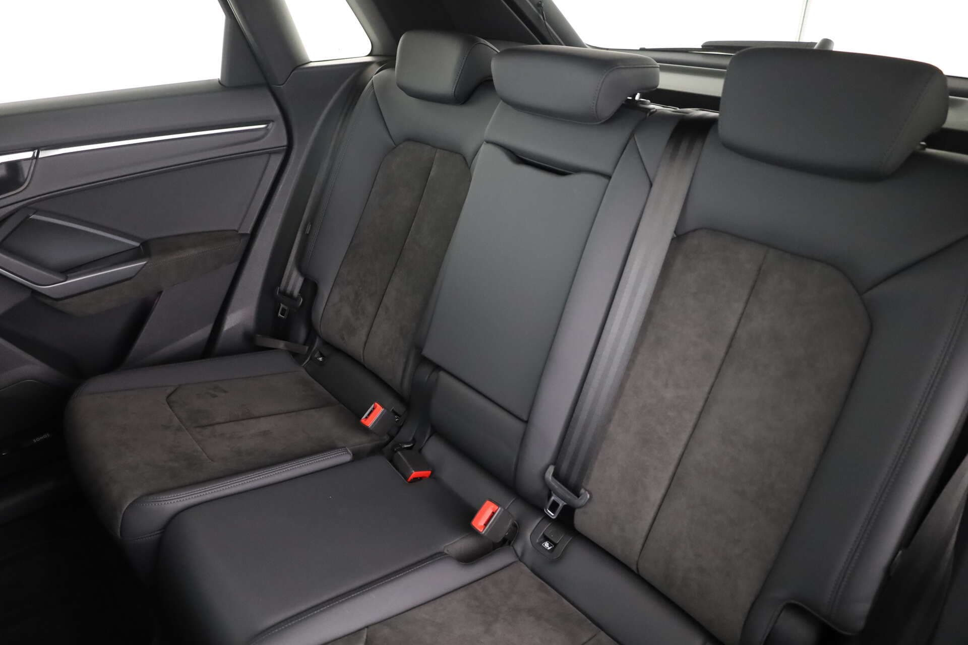 AUDI RS Q3, photo 10 sur 17