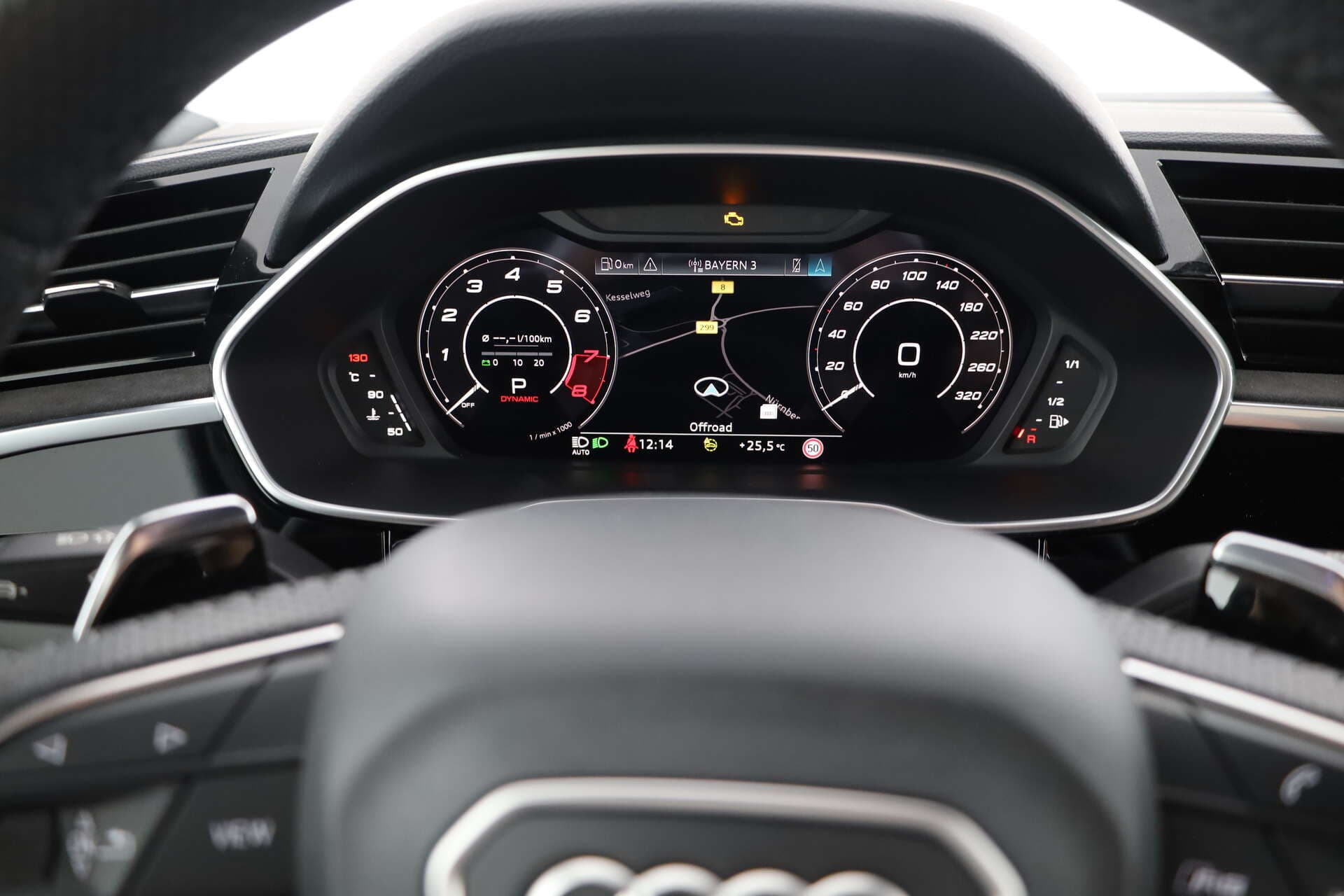 AUDI RS Q3, photo 12 sur 17