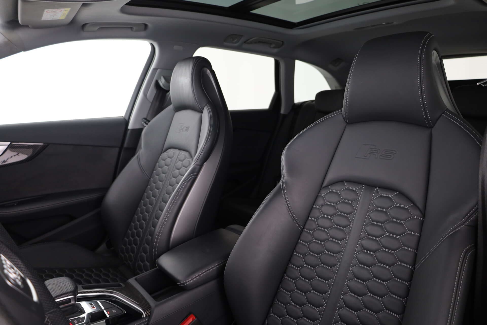 AUDI RS4 Avant, photo 9 sur 17