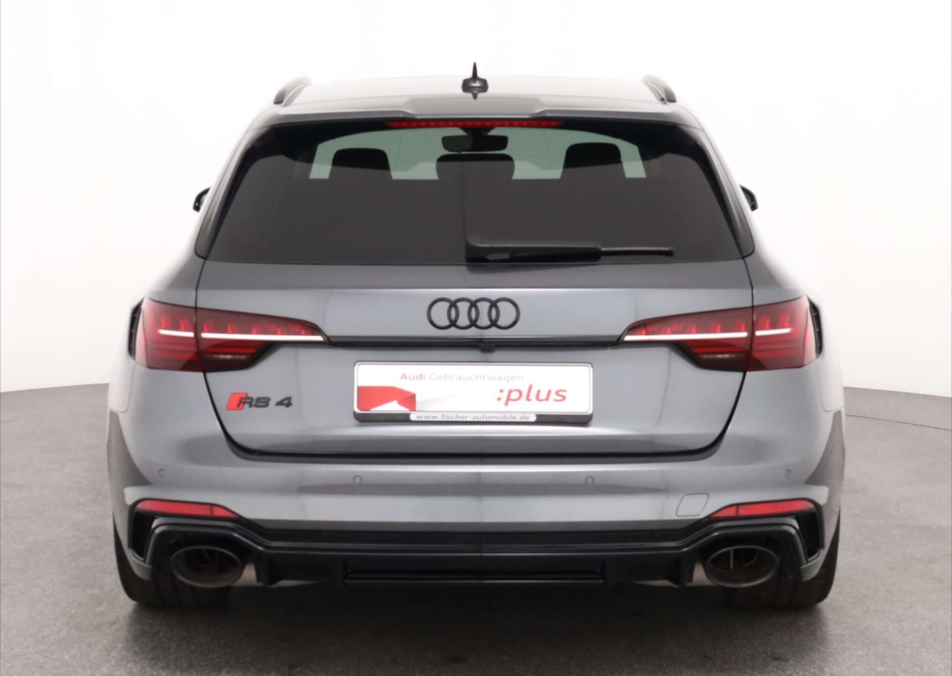 AUDI RS4 Avant, photo 5 sur 17