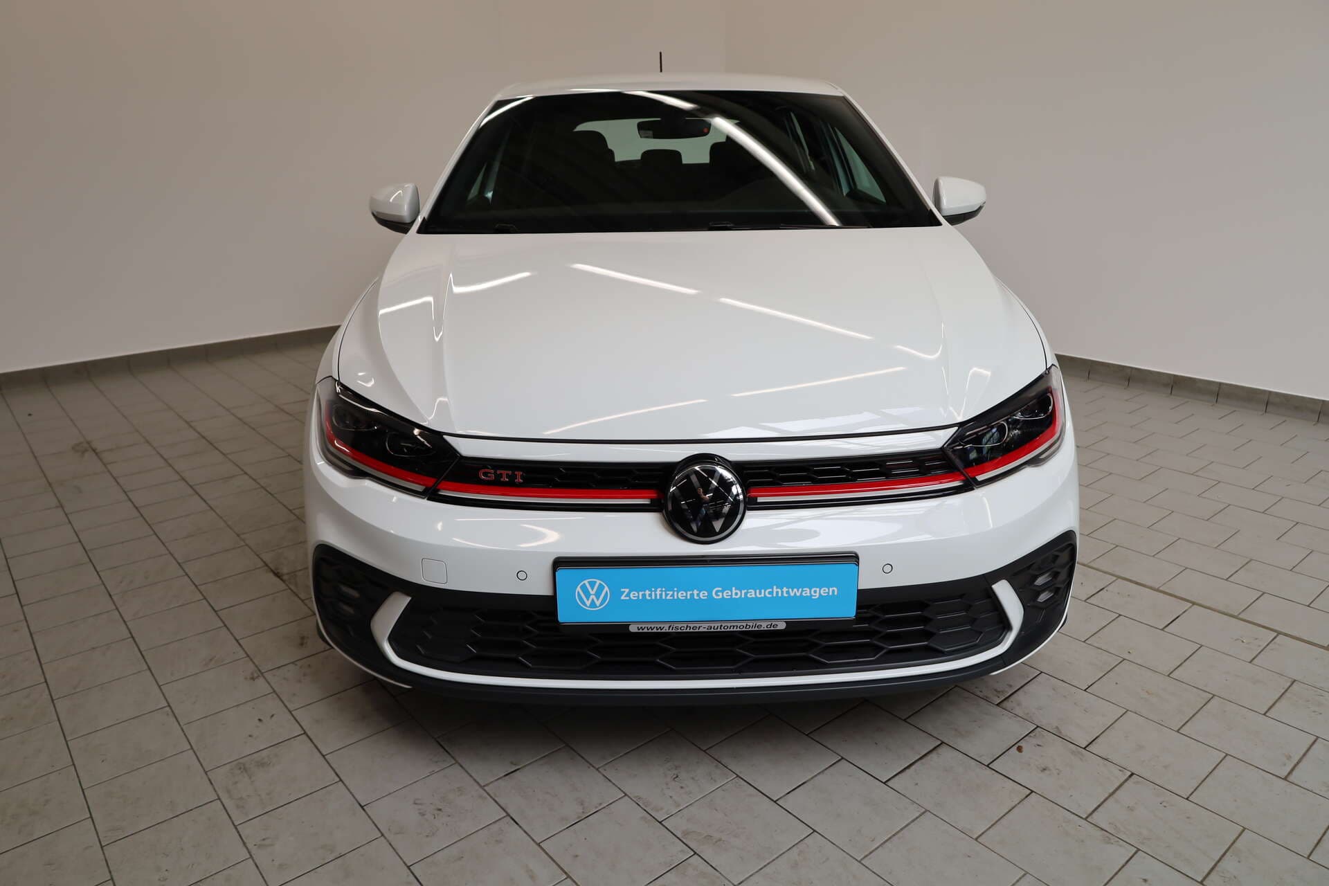 VOLKSWAGEN Polo, photo 2 sur 16