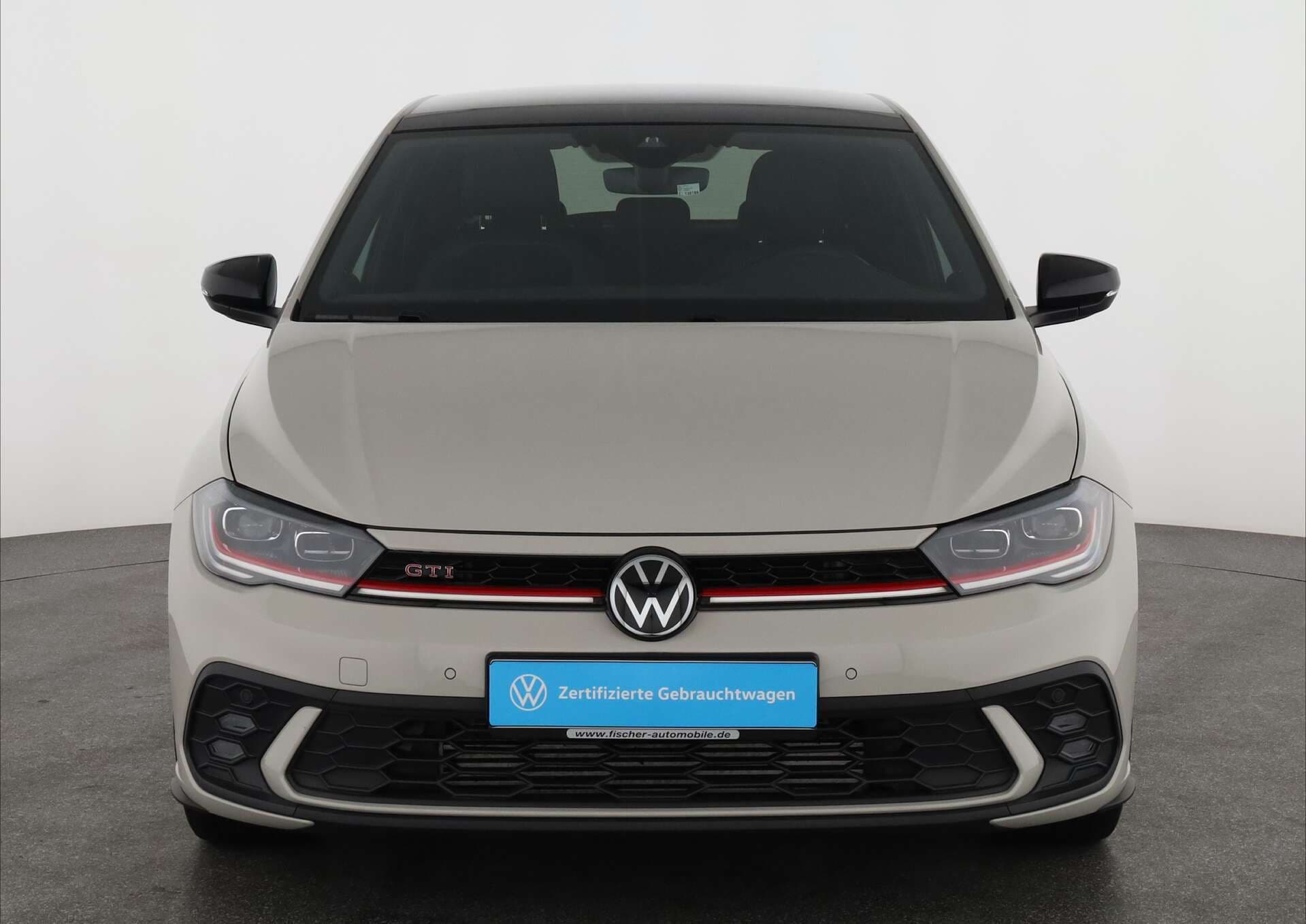 VOLKSWAGEN Polo, photo 2 sur 17