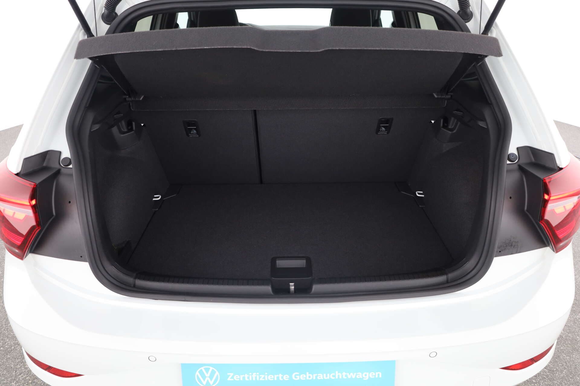 VOLKSWAGEN Polo, photo 13 sur 17